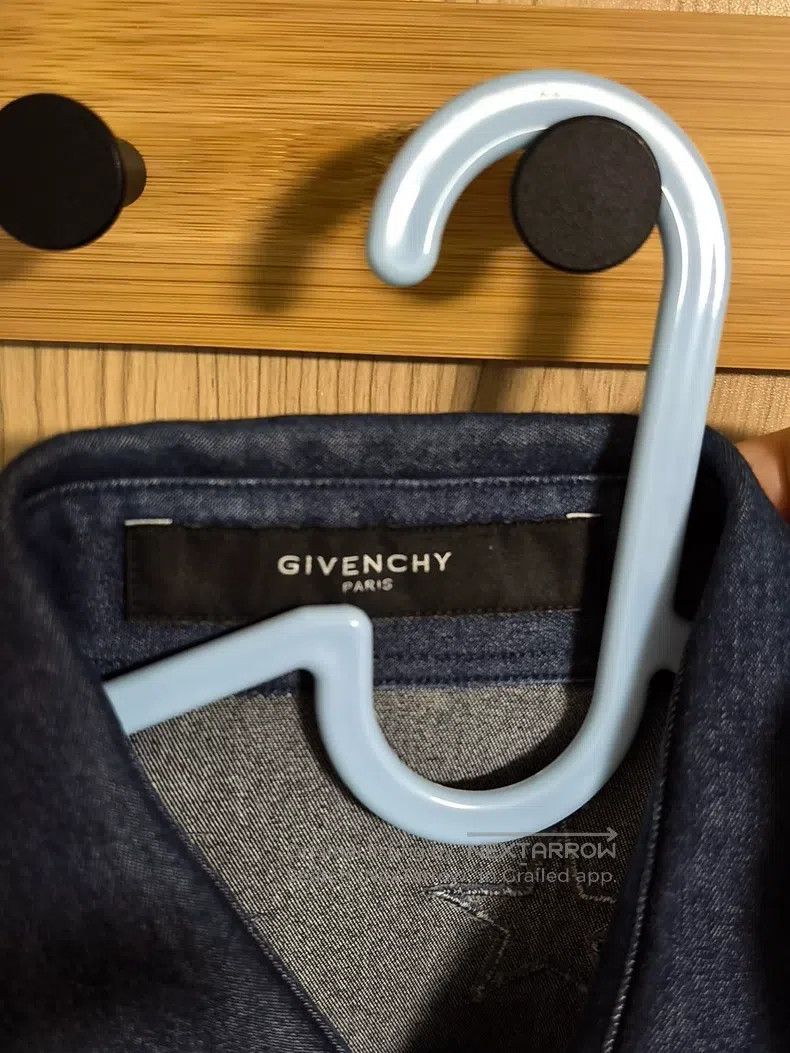 Givenchy Givenchy size 39 Hidden zipper star denim shirt Size US S / EU 44-46 / 1 - 3 Thumbnail