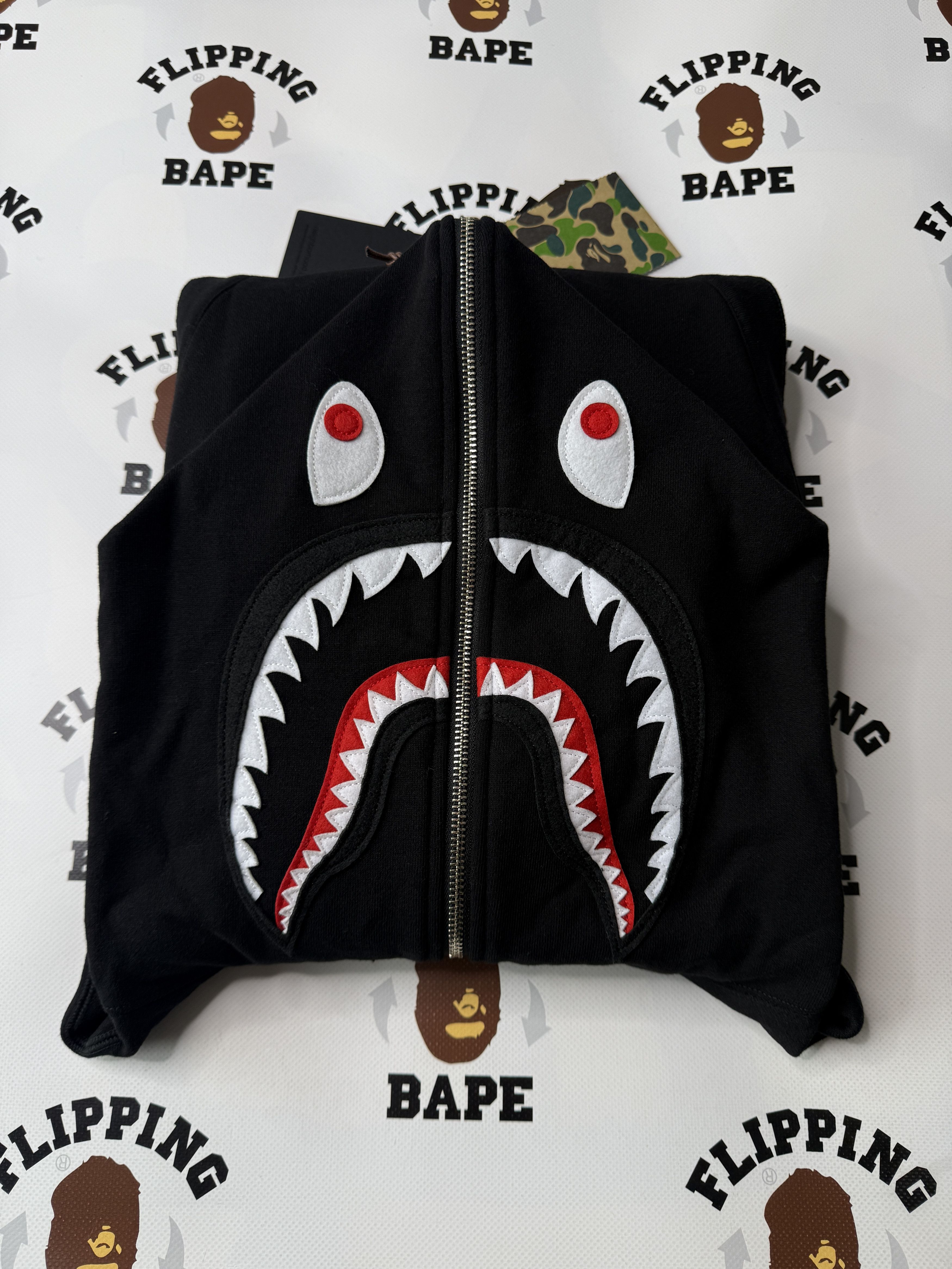 Bape × Neighborhood BAPE X NBHD TWO FACE HALF ZIP PULLOVER HOODIE Size US L / EU 52-54 / 3 - 17 Thumbnail