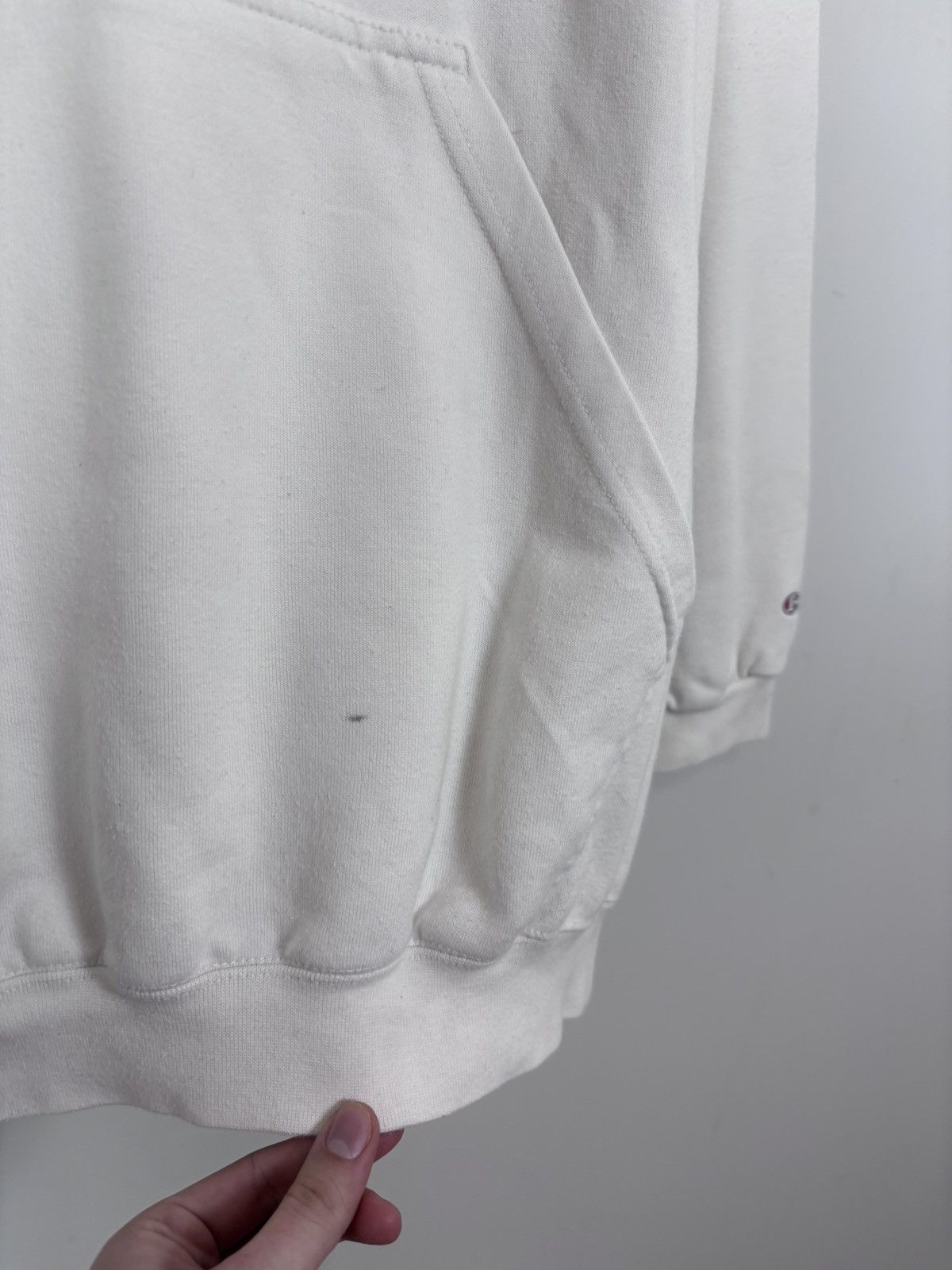Champion Vintage Champion Big Embroidered Logo White Baggy Hoodie Size US XXL / EU 58 / 5 - 11 Thumbnail