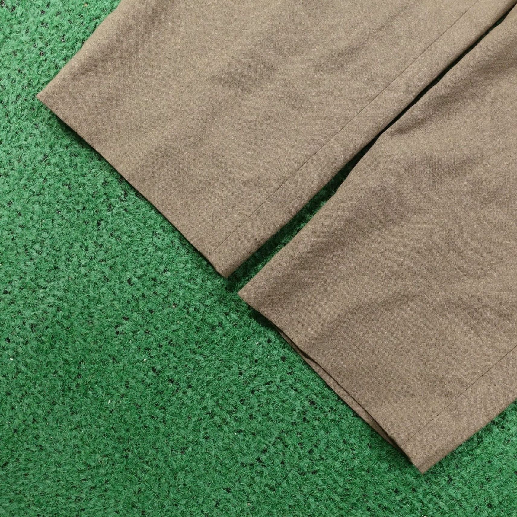 Ralph Lauren Lauren Ralph Lauren Pants Mens 34x34 Beige High Performance Wool Dress Pants Front Zip Flat Front Workwear Mens 34W/34L Beige Size US 34 / EU 50 - 3 Thumbnail