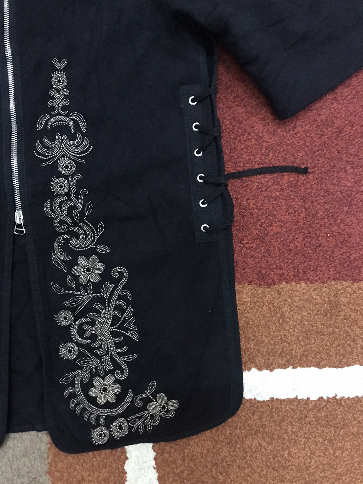Dries Van Noten Archival DRIES VAN NOTEN STUDDED FLORAL SL Wool Jacket Size XS / US 0-2 / IT 36-38 - 6 Thumbnail
