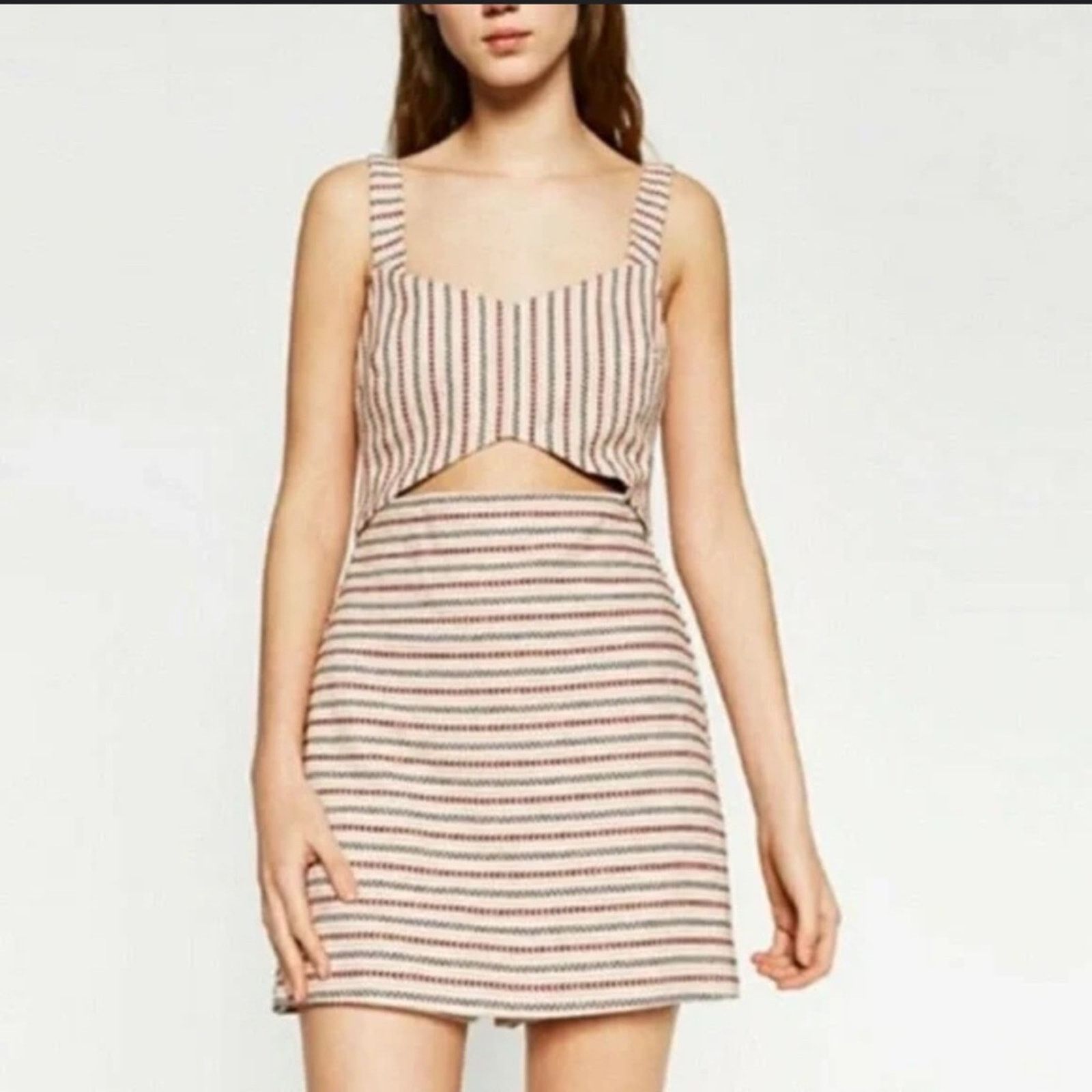 Zara Zara Trafaluc Skort Romper – Cream/Tan – Size S – EUC Size 26" / US 2 / IT 38 - 1 Thumbnail