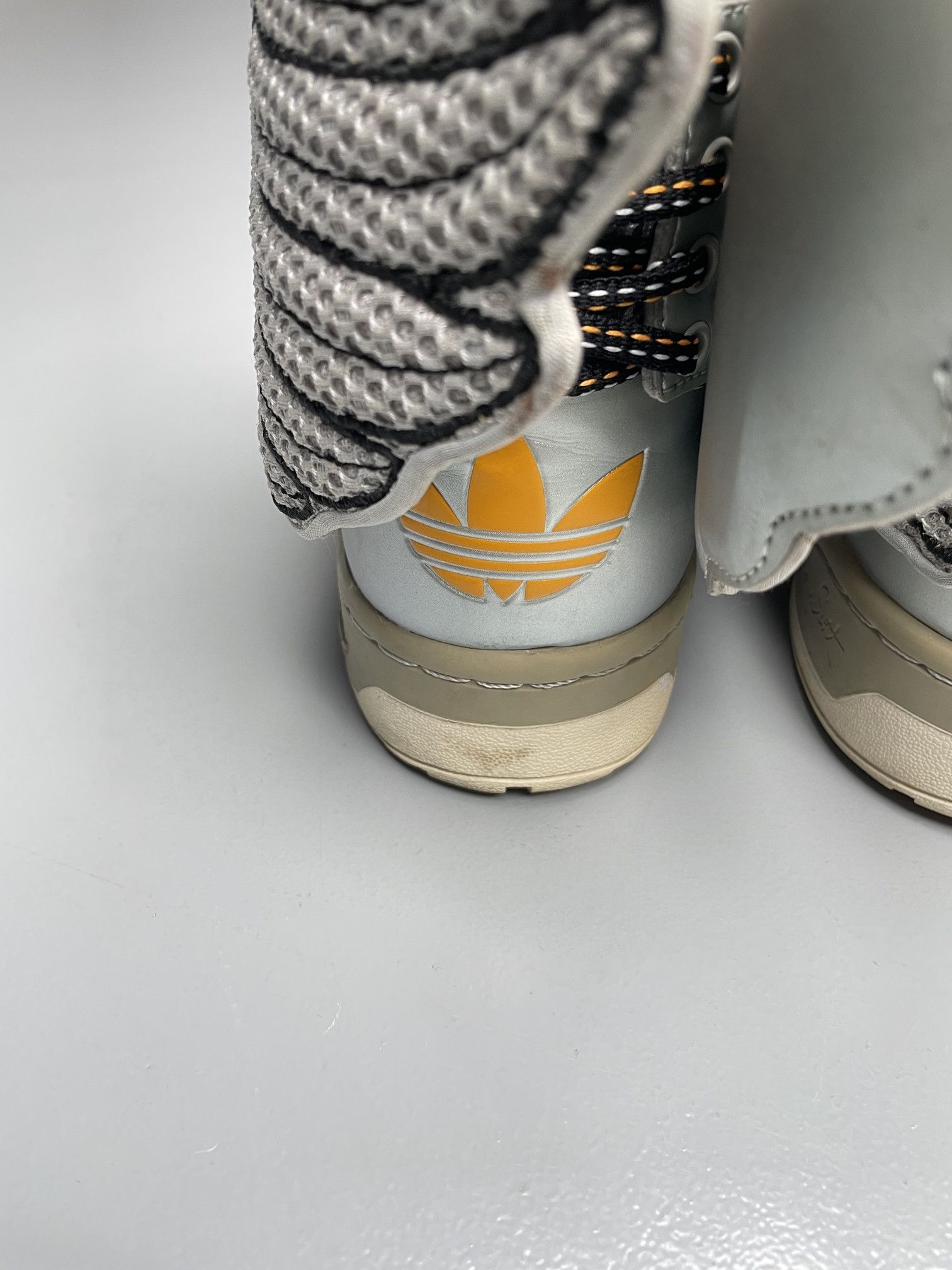 Adidas × Jeremy Scott adidas X Jeremy Scott 2012 JS Wings 2.0 Mesh Metallic Silver Size US 11 / EU 44 - 7 Thumbnail