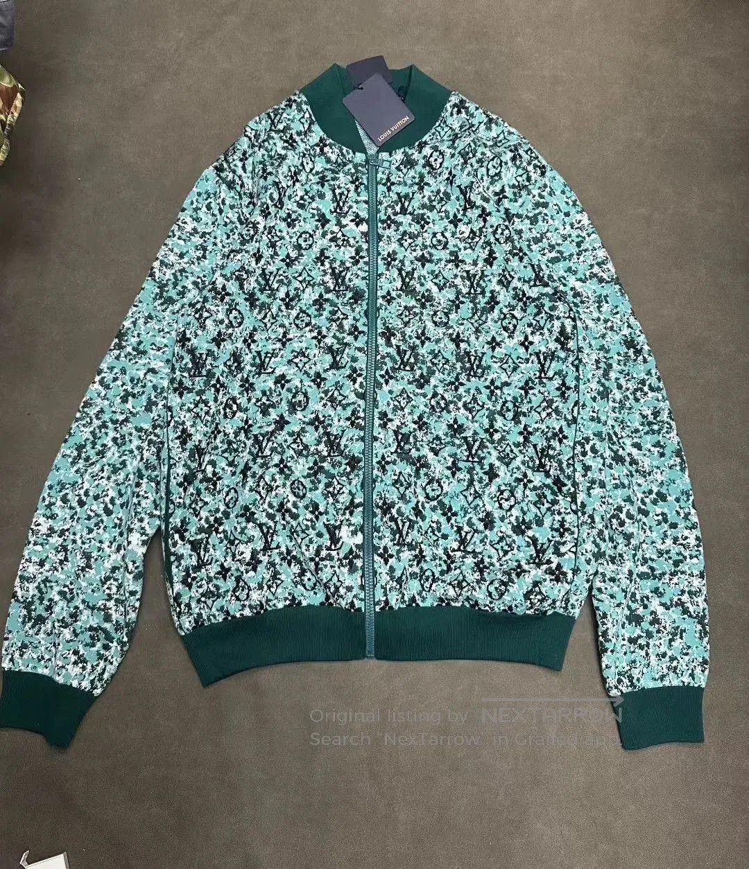 Louis Vuitton Louis Vuitton LV Graphic Cotton Blouson. Size US XL / EU 56 / 4 - 1 Thumbnail