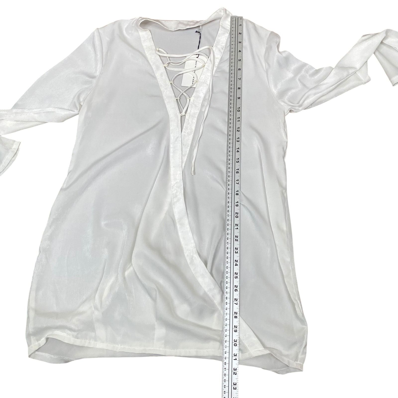 REVOLVE Rat & Boa NWT Satin Lace Up Crossover Wrap Tunic Top SZ L Size L / US 10 / IT 46 - 9 Thumbnail