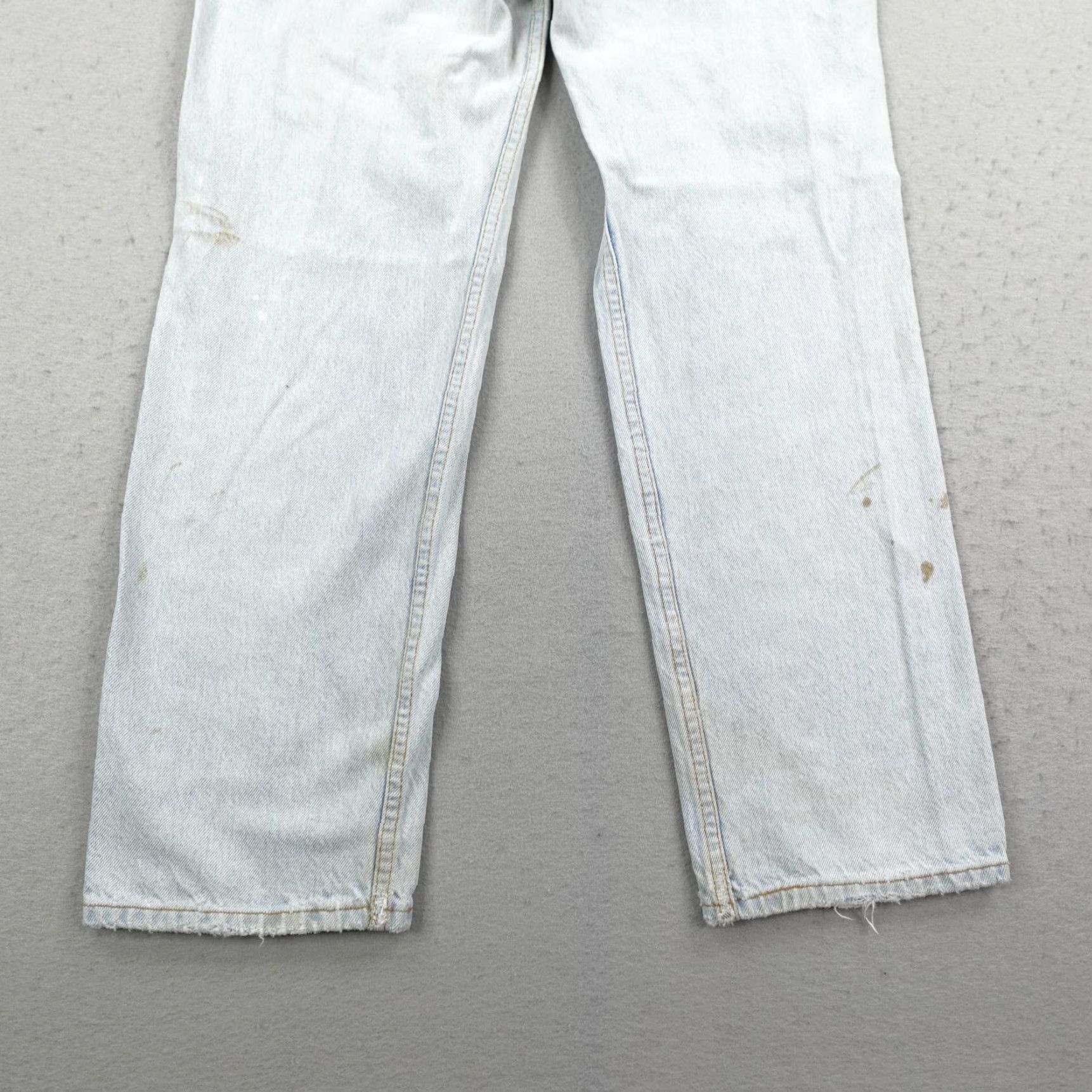 Levi's VINTAGE Levi's 505 Jeans Mens 36x31 Blue Denim Distressed 90s Grunge Size US 38 / EU 54 - 6 Thumbnail