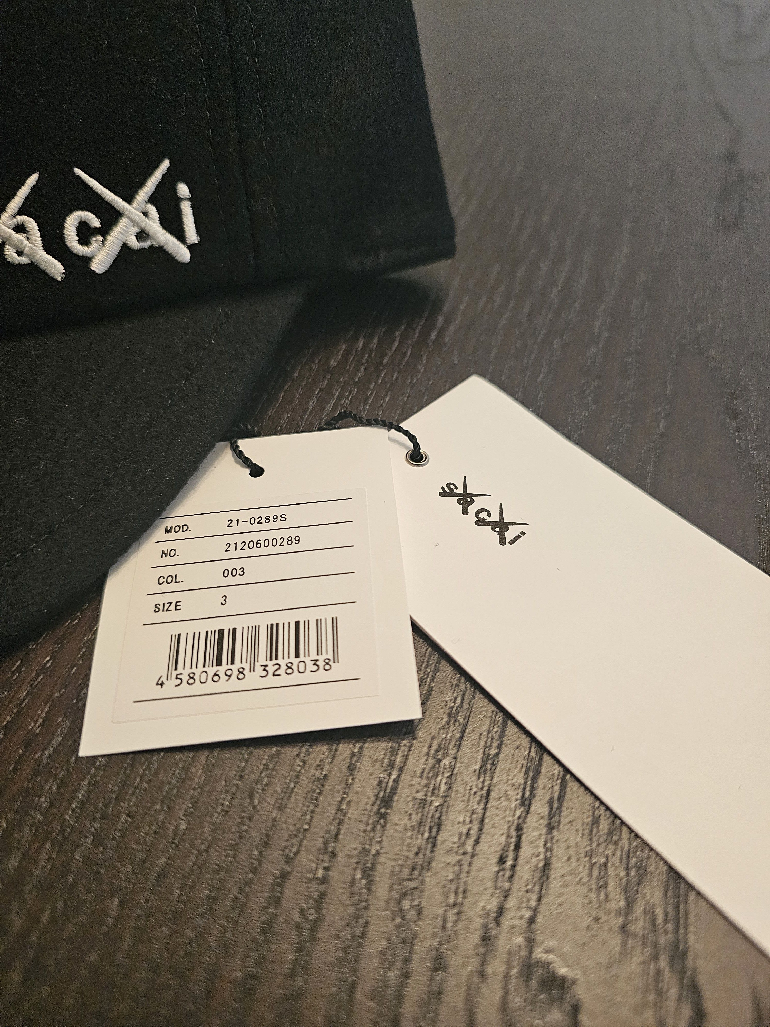 Kaws × Sacai Sacai x Kaws Strapback Hat Size ONE SIZE - 3 Thumbnail