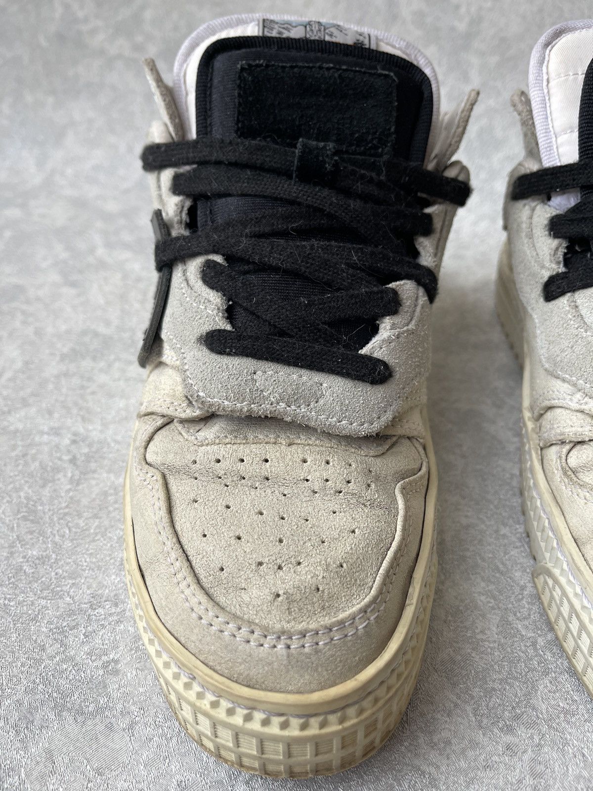 Off-White Off-White OFF Court Low 3.0 Sneakers Size 37 US 7 Size US 7 / IT 37 - 3 Thumbnail