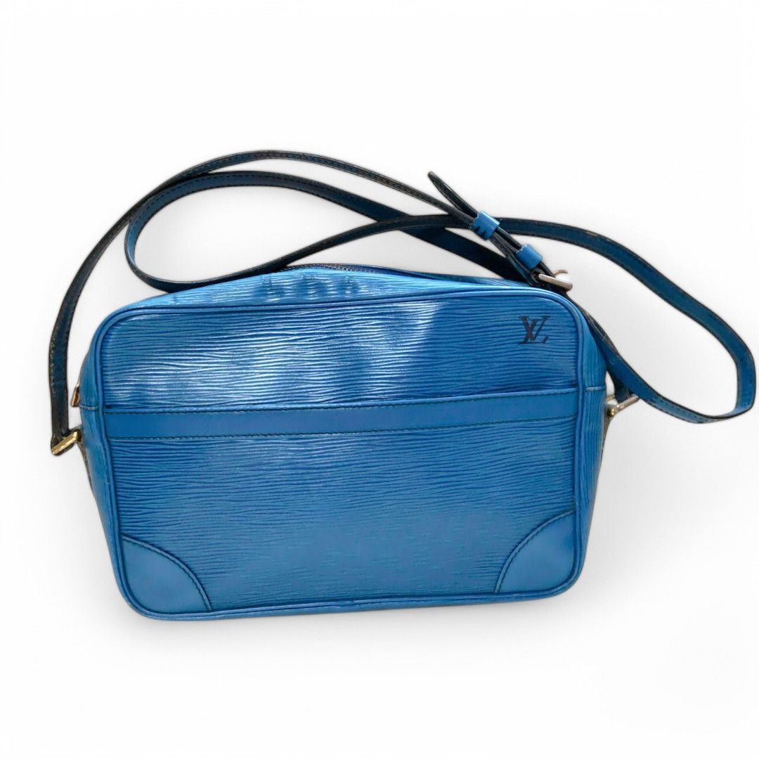 Louis Vuitton Louis Vuitton - Epi Trocadero Shoulder Bag Blue Size ONE SIZE - 2 Thumbnail