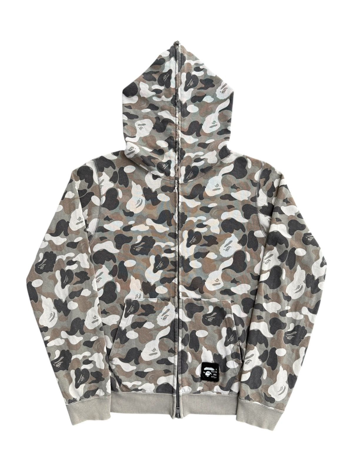Bape Vintage A Bathing Ape "BAPE" 1st Camo Fullzip Hoodie Nigo Size US S / EU 44-46 / 1 - 2 Thumbnail