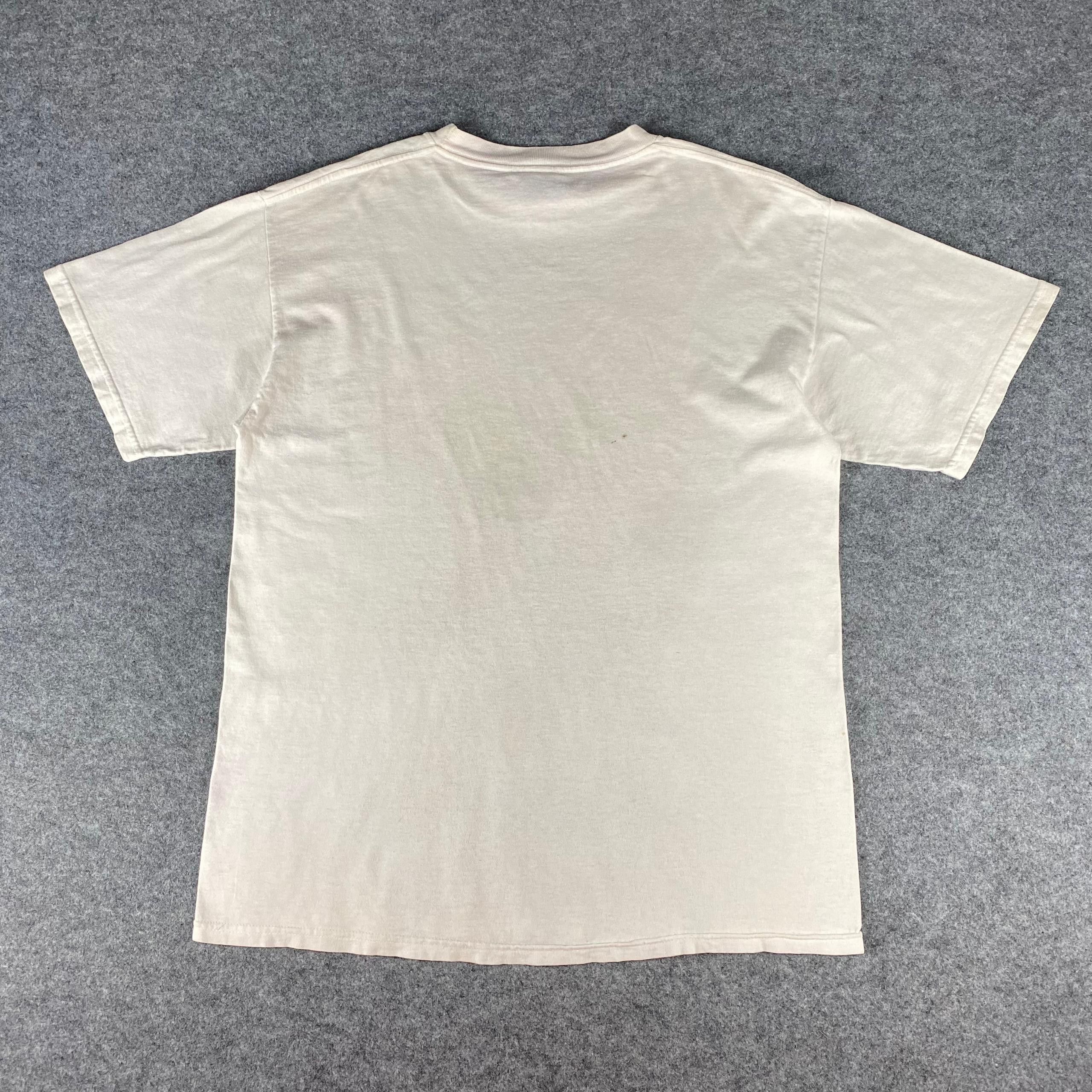 Neighborhood Vintage 90s Neighborhoods Streetwear Tshirt Size US L / EU 52-54 / 3 - 2 Thumbnail