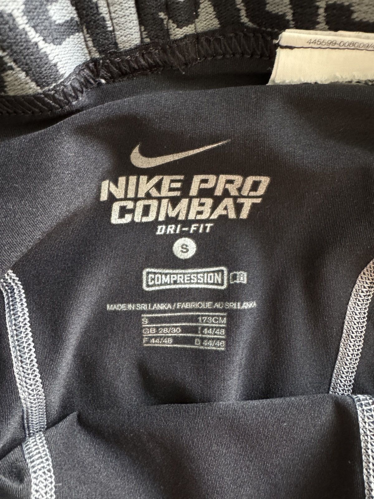 Nike Men’s Nike Pro Combat Dri-Fit Compression Shorts Size Small Size US 30 / EU 46 - 9 Thumbnail