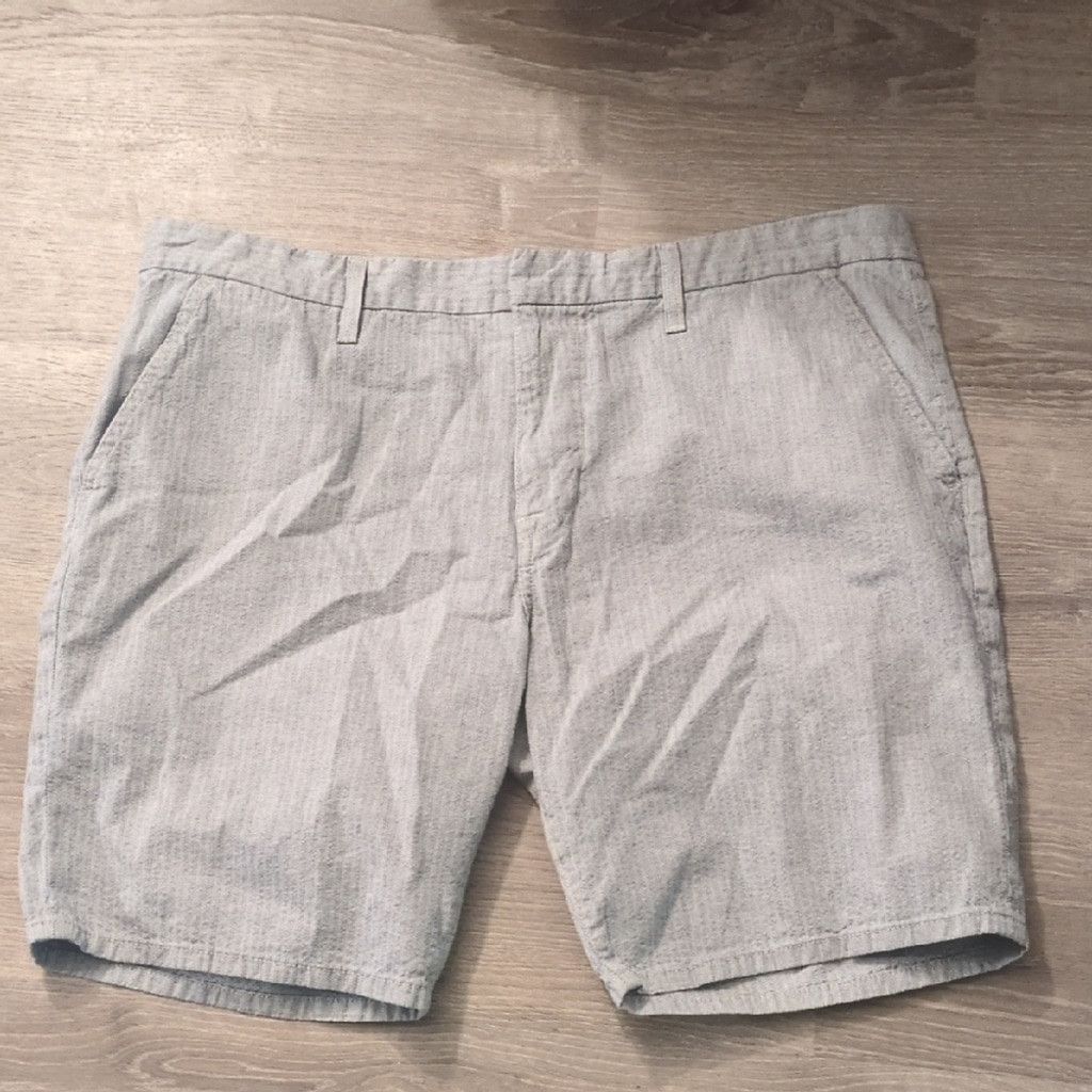 Joe's Joe's Light Blue Pinstripe Chino Shorts Size 40 Size US 40 / EU 56 - 1 Thumbnail