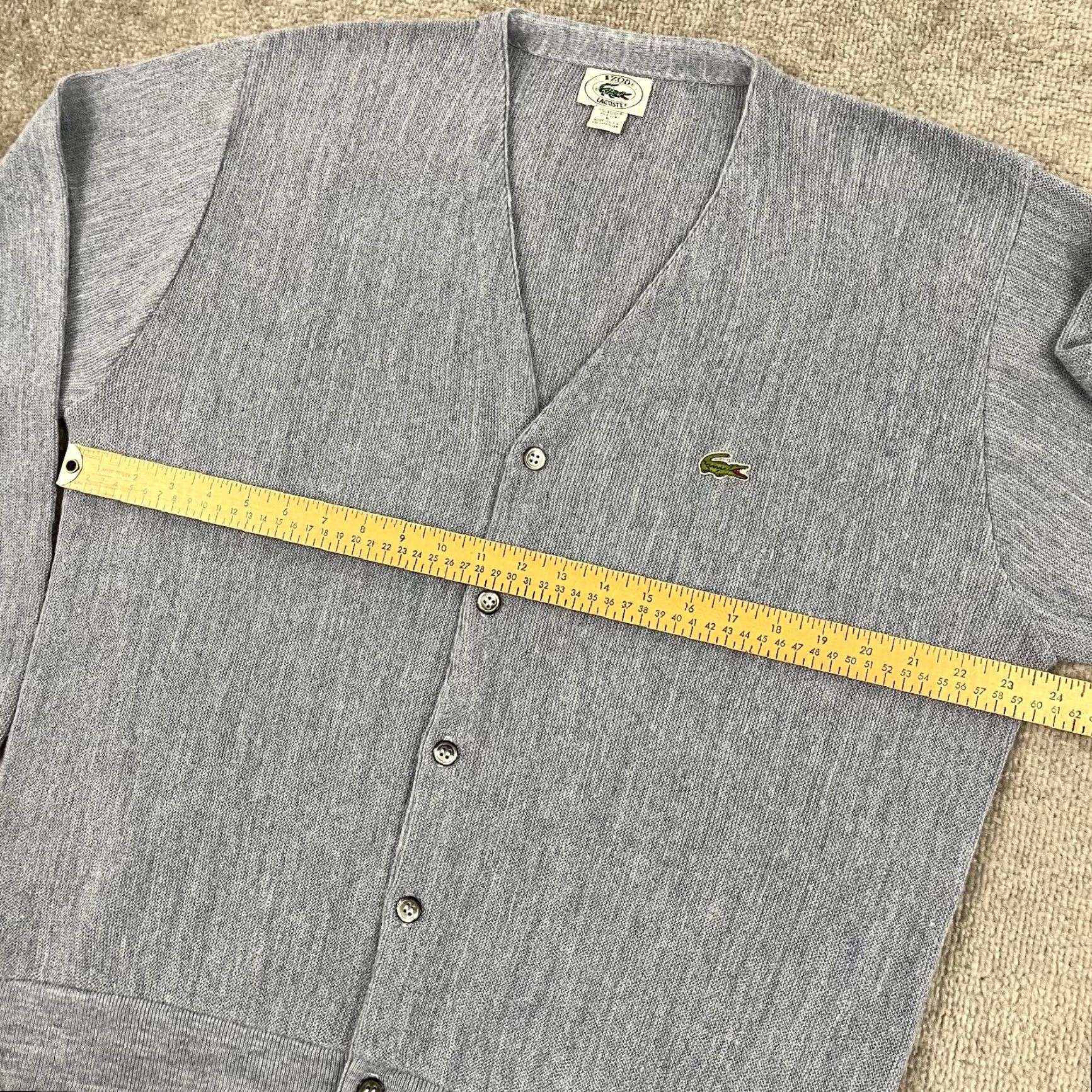 Izod VINTAGE Izod Lacoste Cardigan Sweater Mens Large Blue Acrylic V-Neck 90s Outdoor Size US L / EU 52-54 / 3 - 5 Thumbnail