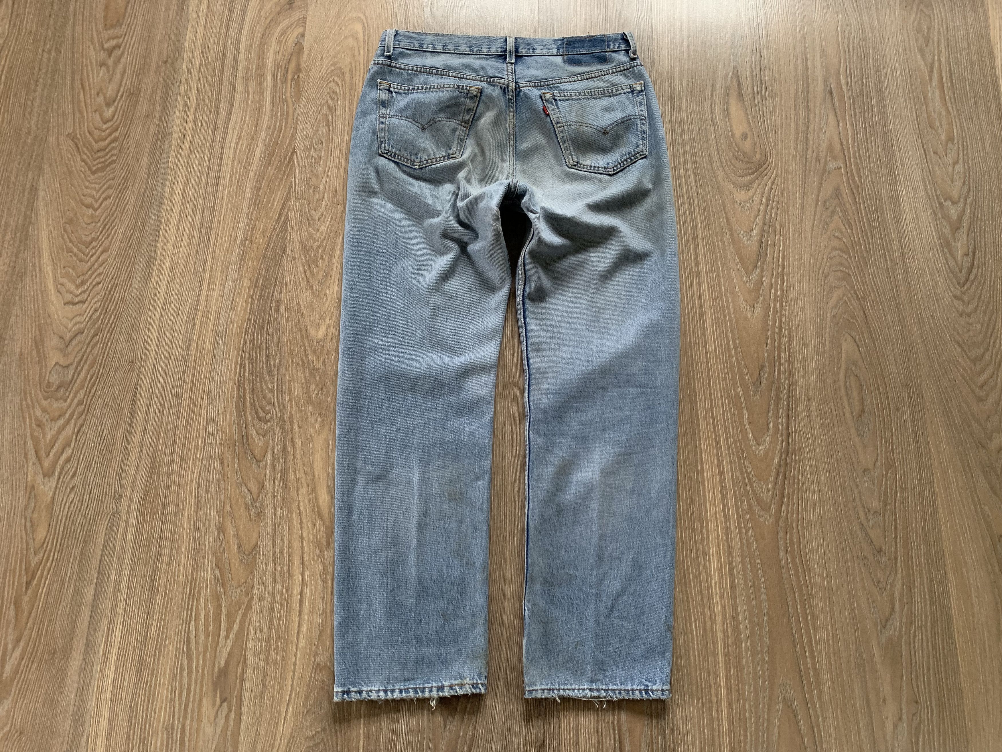 Levi's Vintage Clothing Vintage Levi’s 501 Made in USA Light Wash Jeans Size US 34 / EU 50 - 3 Thumbnail