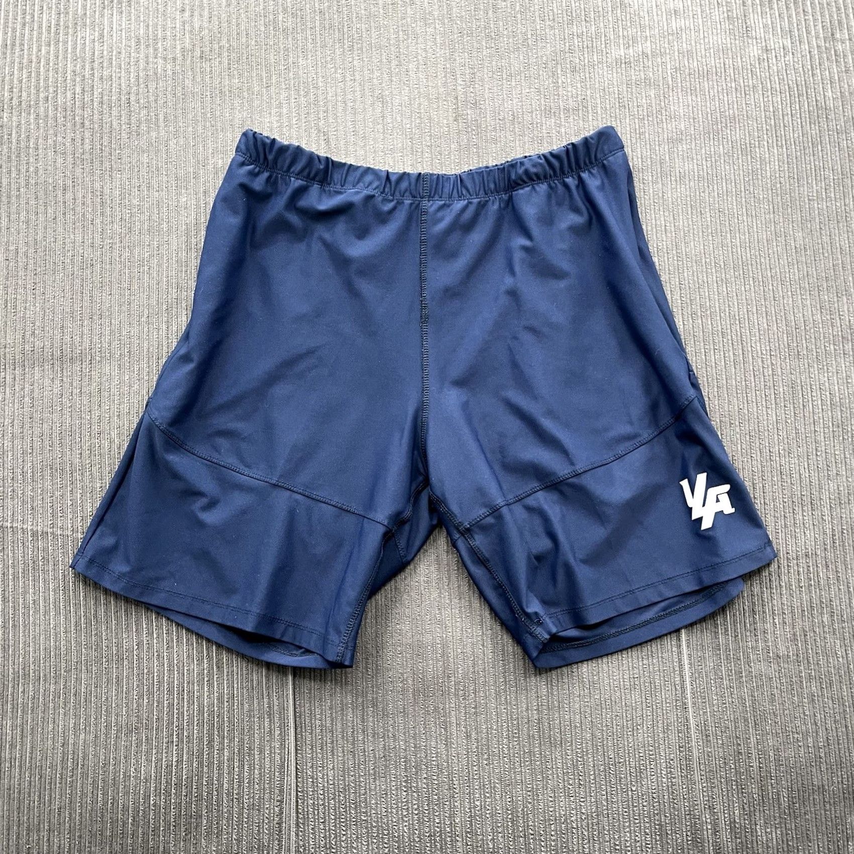 YoungLA Young LA Men Shorts XL Blue Polyester Athletic Beach Outdoor 5-Pocket Inseam 9in Regular Fit Size US 36 / EU 52 - 2 Thumbnail