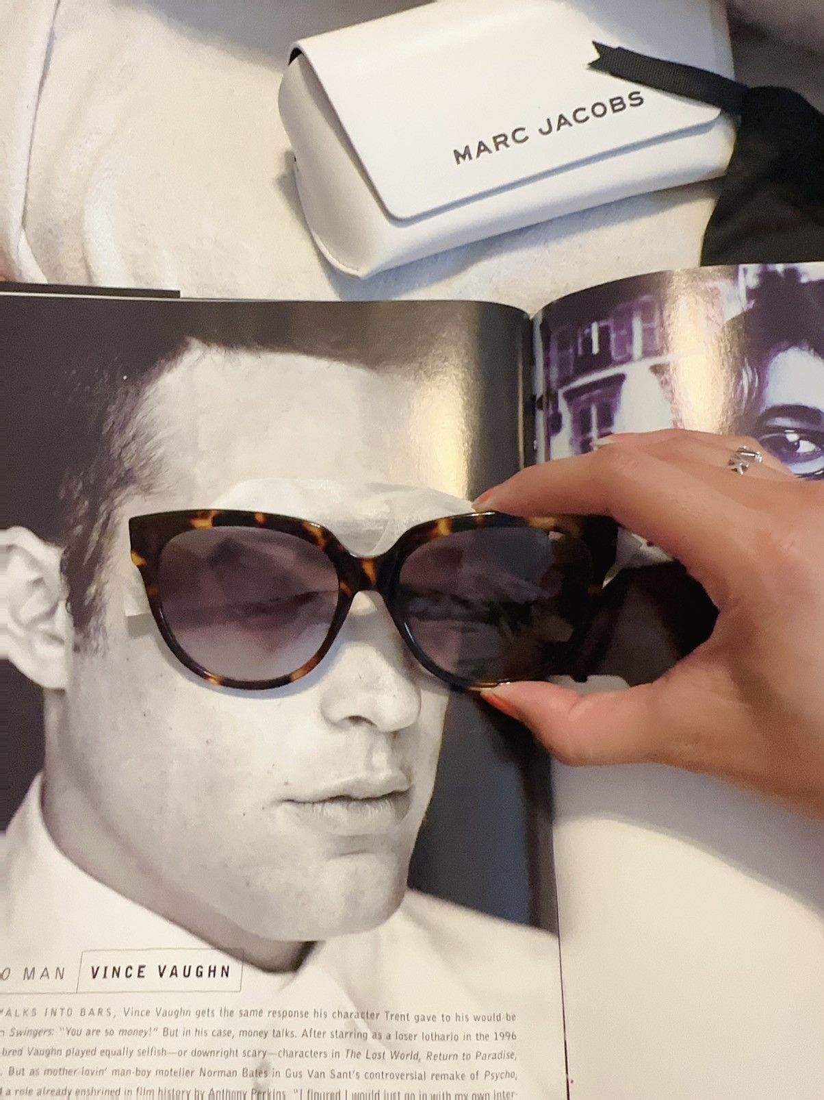 Marc Jacobs Marc Jacobs Havana Rounded Sunglasses Grey Gradient Lens Size ONE SIZE - 7 Thumbnail