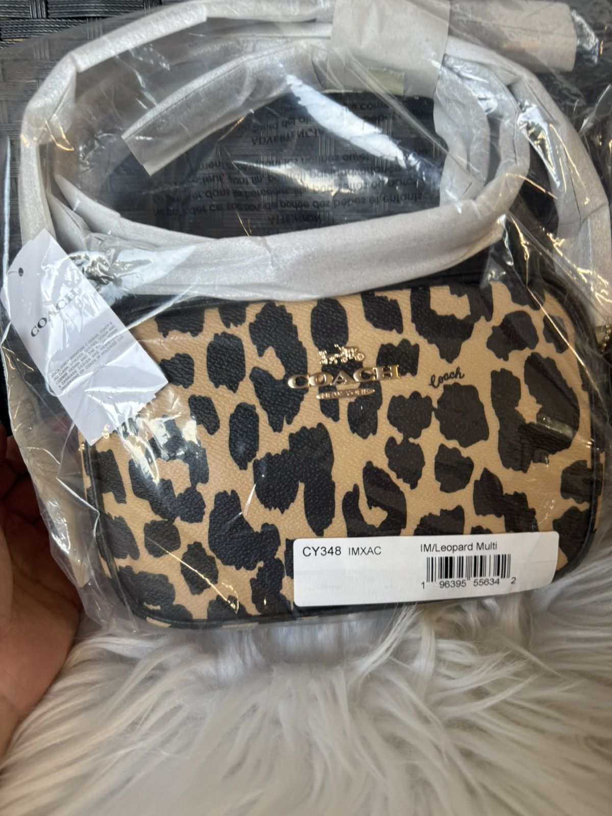 ショルダーバッグ・ポシェット COACH Mini Jamie Camera Bag With Leopard Print CY348 COACH® Outlet | Jes Crossbody 20 With Leopard Print