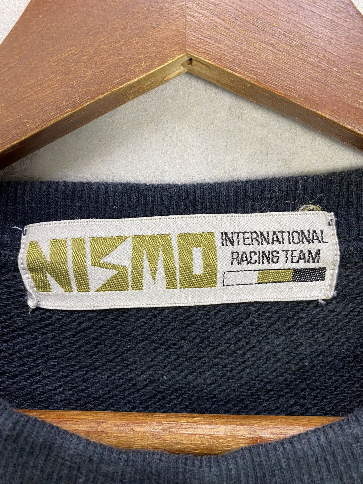 Nissan Vintage Japan Racing Team Nismo Sweatshirt Black Size Large Size US L / EU 52-54 / 3 - 8 Thumbnail