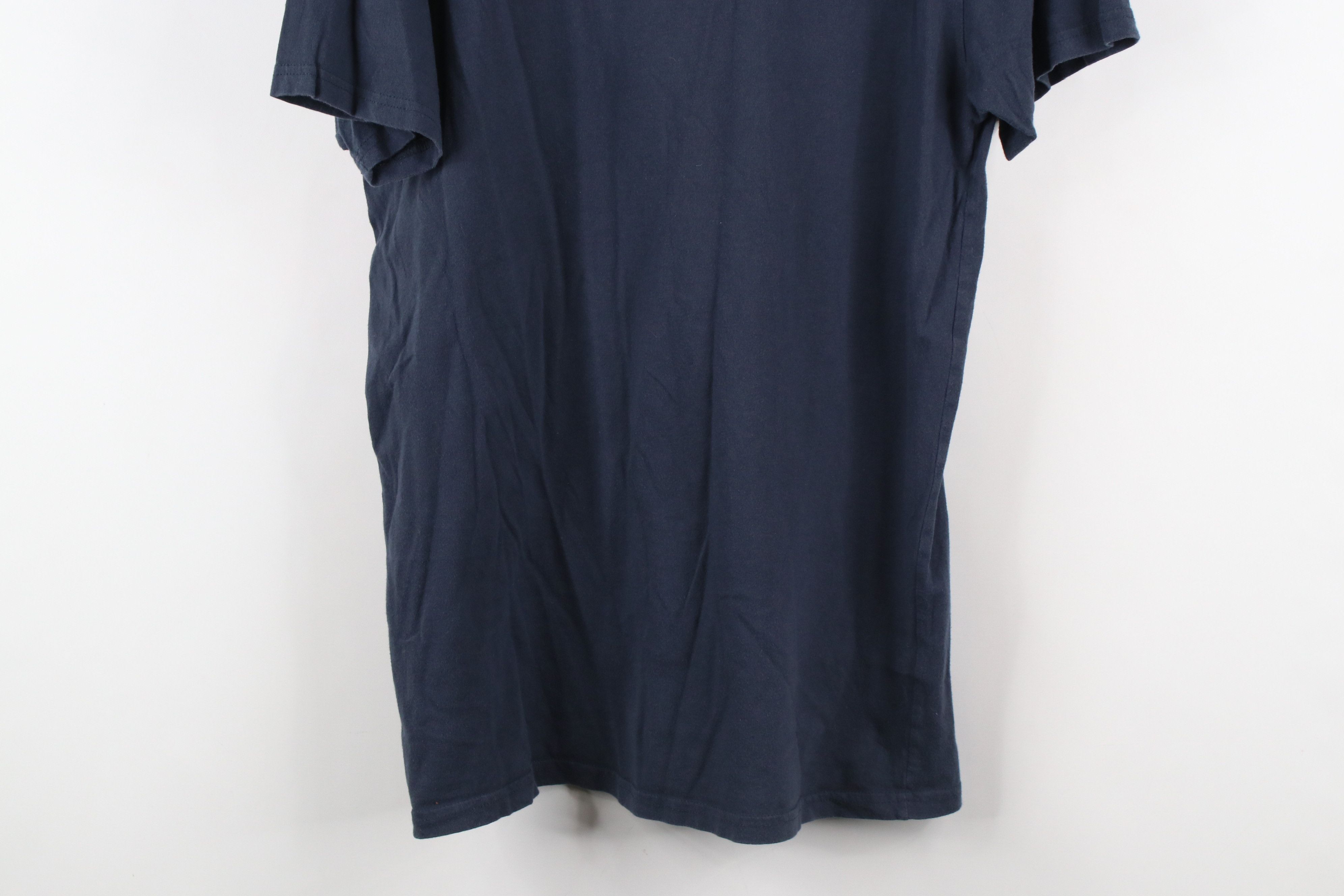 Oakley × Vintage Vintage Y2K Oakley O Logo Short Sleeve V-Neck T-Shirt Blue Size US M / EU 48-50 / 2 - 13 Thumbnail