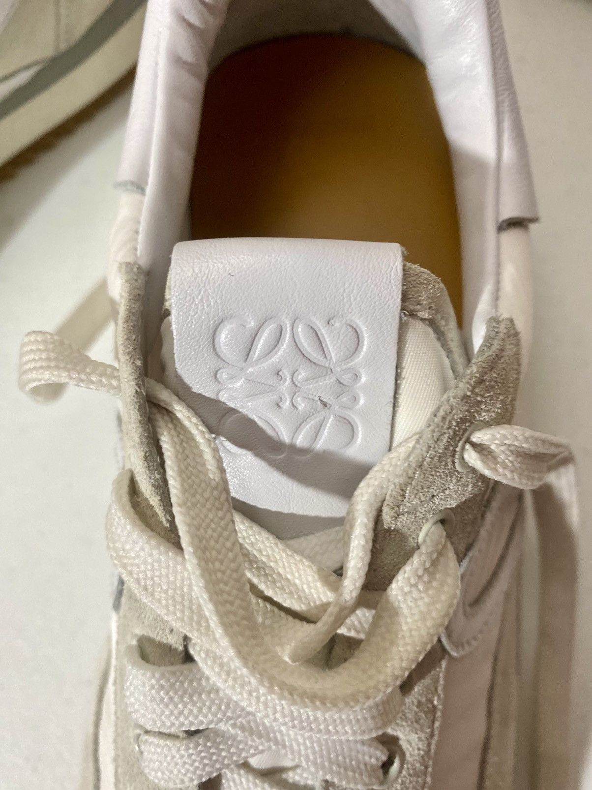 Loewe Loewe 🇮🇹 Flow Retro Runner Sneakers White Techno Suede 9 US Size US 9 / IT 39 - 3 Thumbnail