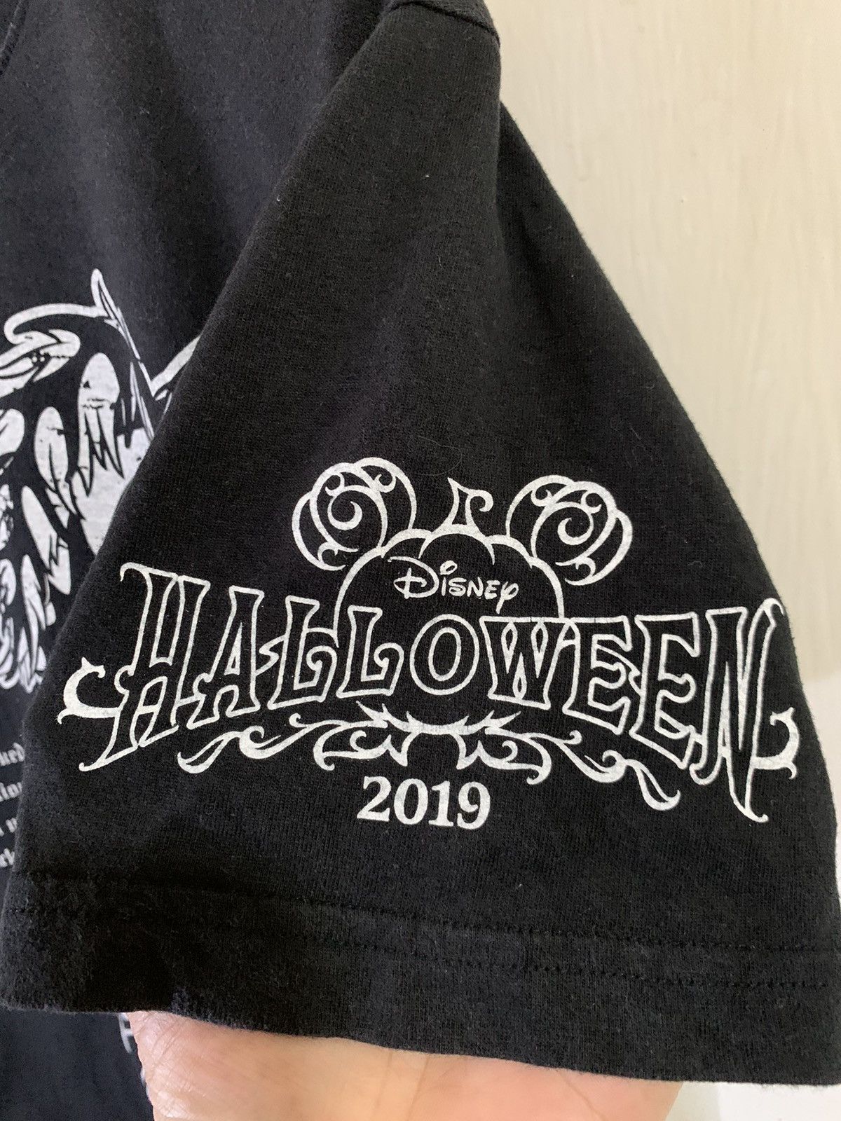 Disney Disney Mickey Halloween 2019T-Shirt Size US M / EU 48-50 / 2 - 8 Thumbnail