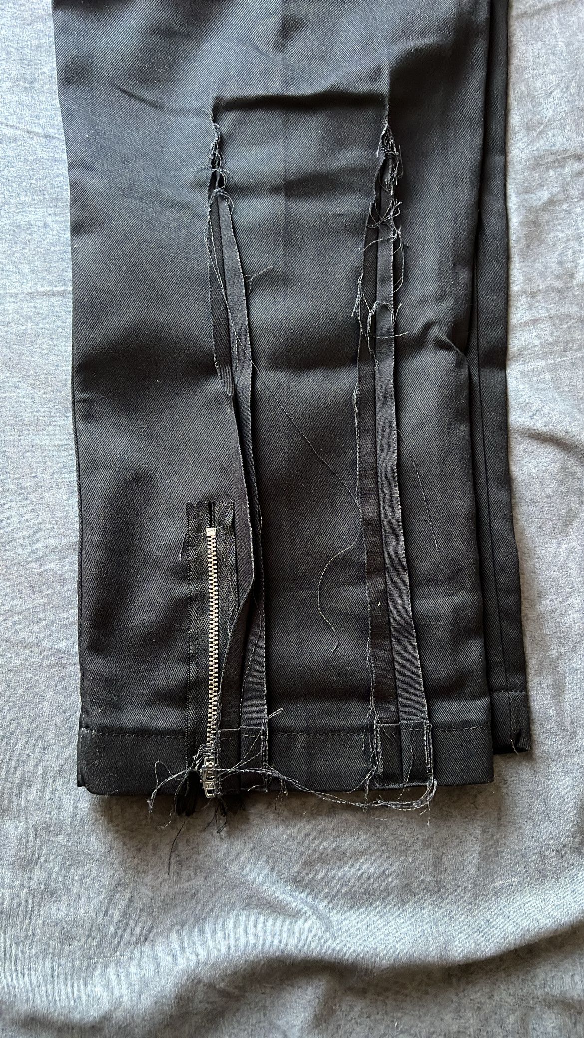 Hidden Characters DICKIES VIRGIN PANTS [BLACK] - W36 L32 Size US 36 / EU 52 - 3 Thumbnail