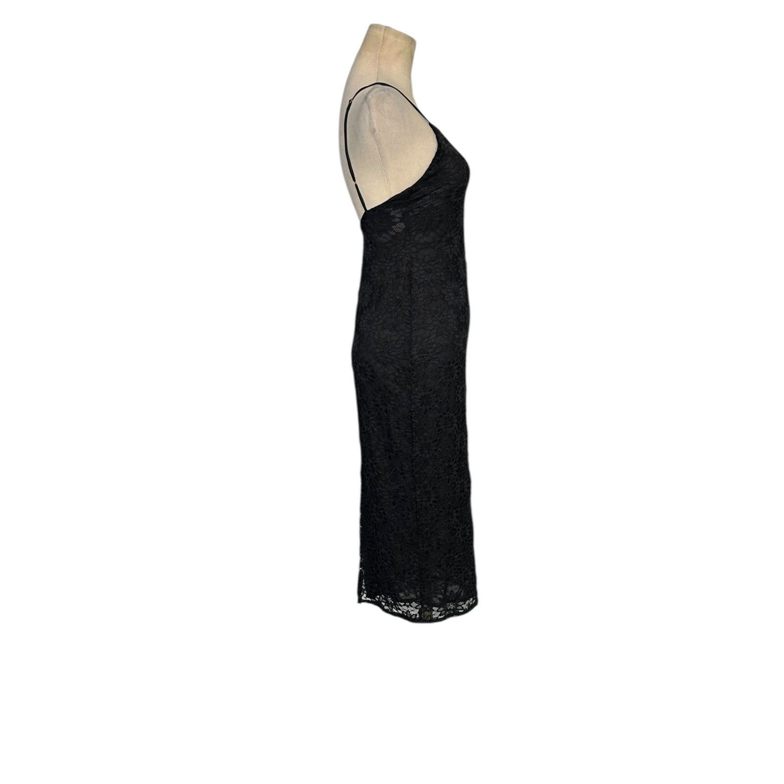 Urban Outfitters Out From Under black lace slip pencil dress size Small Size S / US 4 / IT 40 - 7 Thumbnail