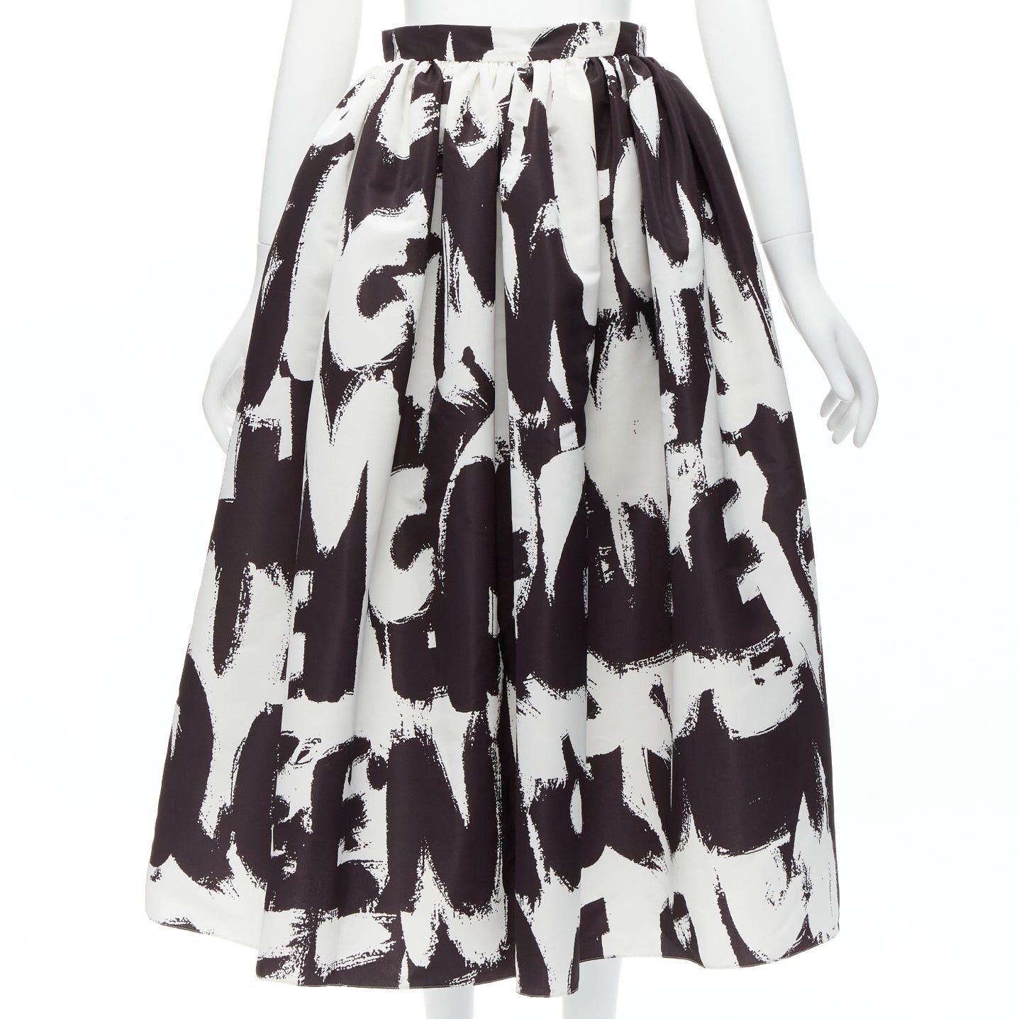Alexander McQueen ALEXANDER MCQUEEN 2022 Brush Graffiti black white logo letter print flared full skirt IT38 XS Size 26" / US 2 / IT 38 - 1 Thumbnail