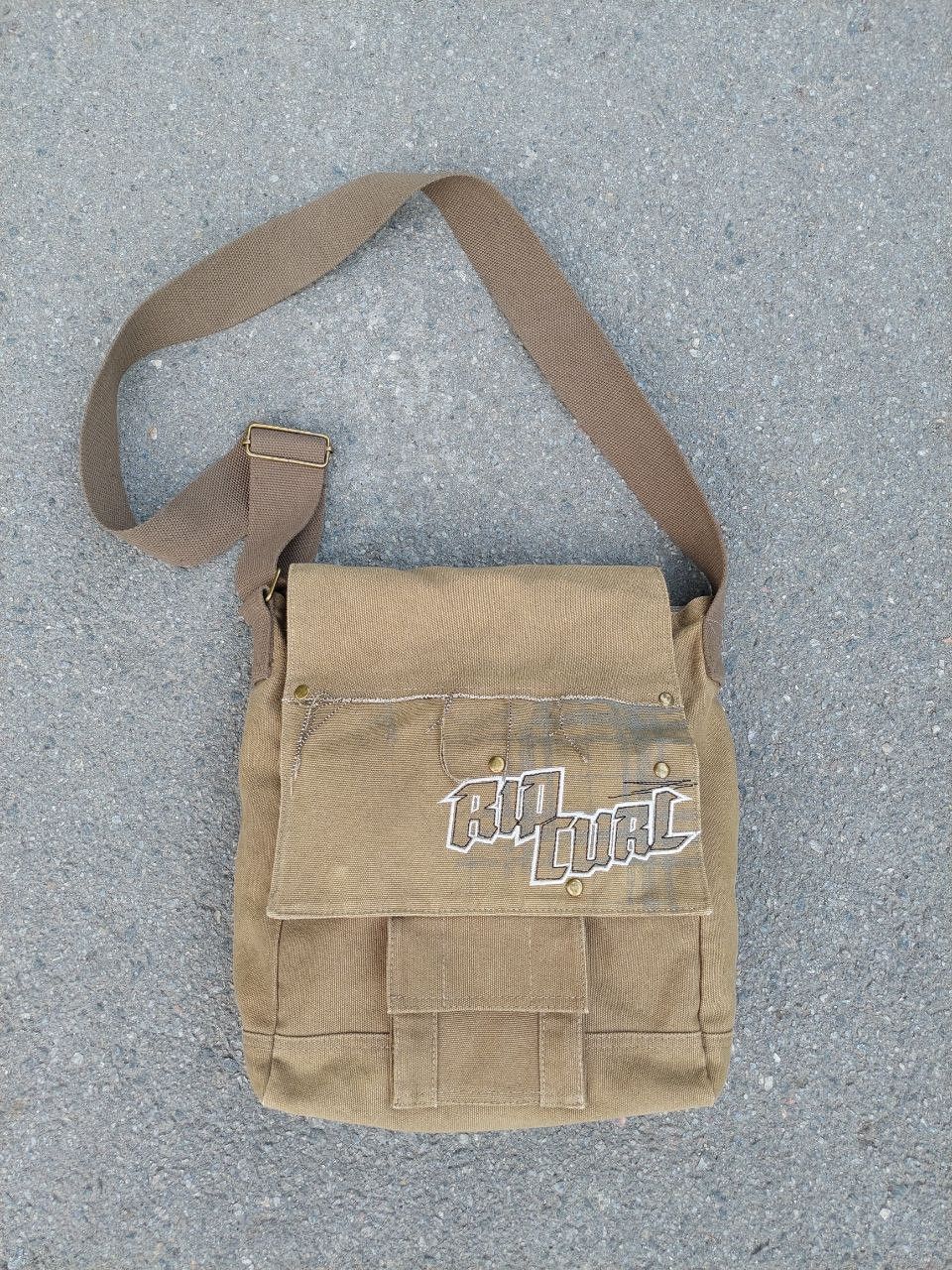 Rip Curl Vintage Messenger Crossbody Sling Bag Streetwear
