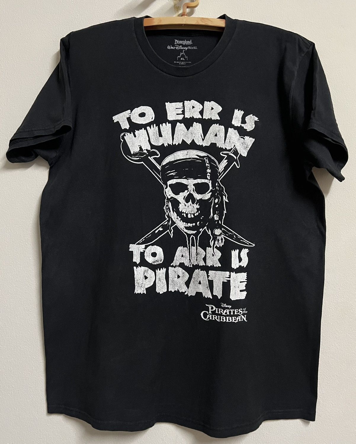 Disney Disney Pirates Caribbean Skull Graphic Tee XL USA Size US XL / EU 56 / 4 - 2 Thumbnail