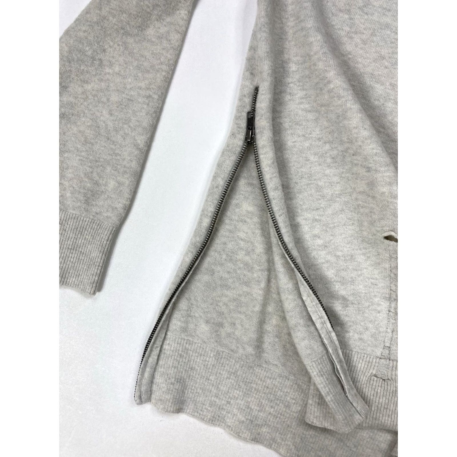 Vintage Pam & Gela Distressed Wool Blend Crewneck Sweater Women Medium Gray Long Sleeve Size M / US 6-8 / IT 42-44 - 4 Thumbnail