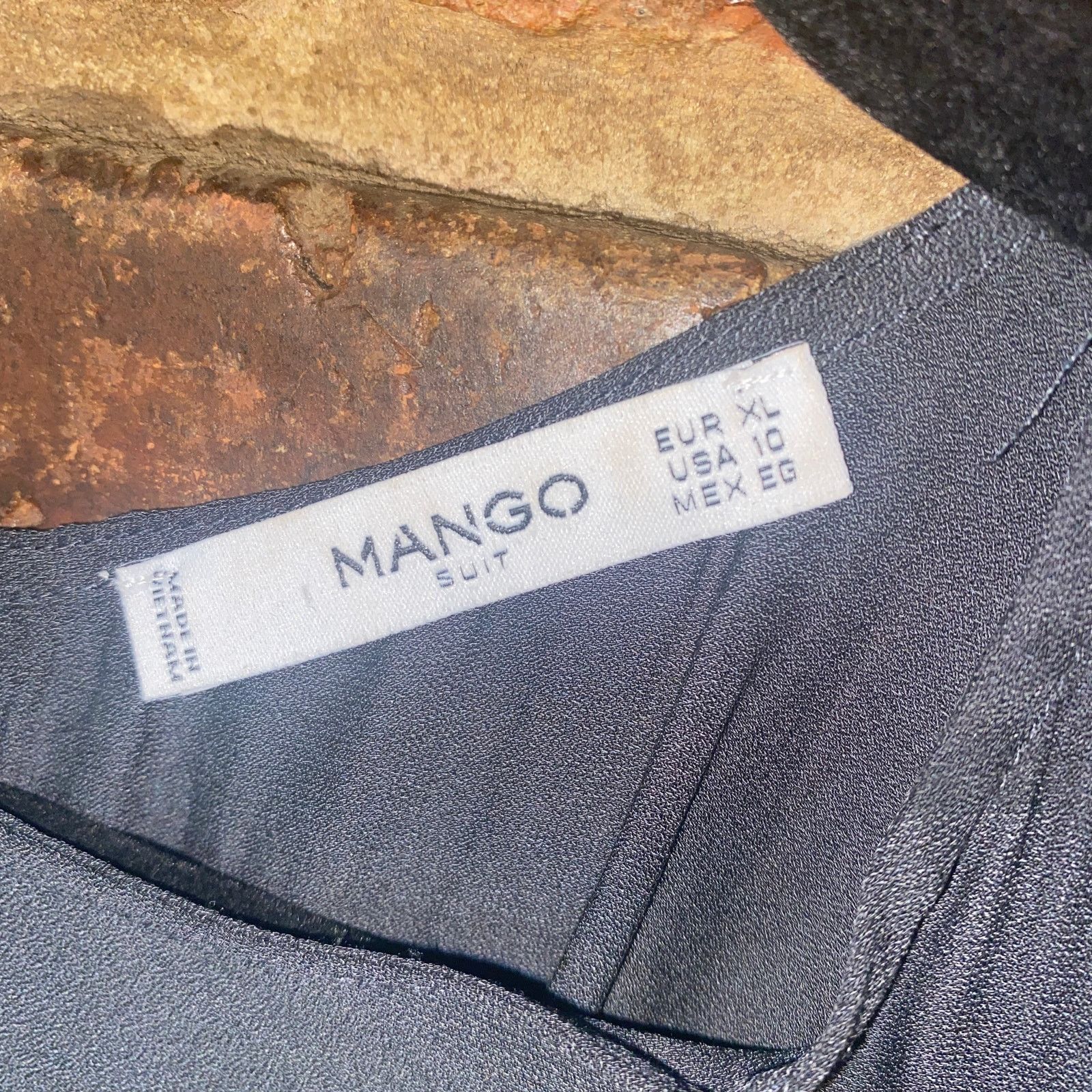 Mango Mango Suit Black Twist-Back Dolman Sleeve Blouse Size 10 Size L / US 10 / IT 46 - 2 Thumbnail