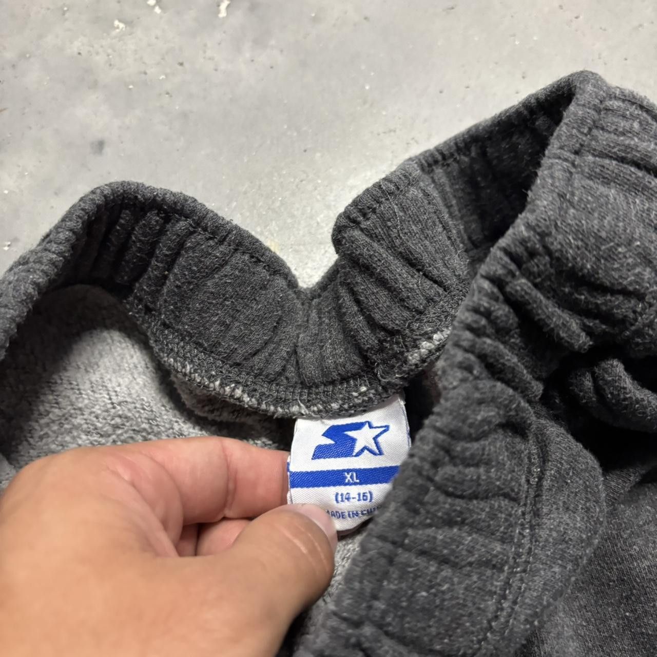 Japanese Brand × Vintage Crazy Vintage Y2K/2000s Baggy Grey Skater Essential Cargo Sweatpants! Size US 30 / EU 46 - 7 Thumbnail