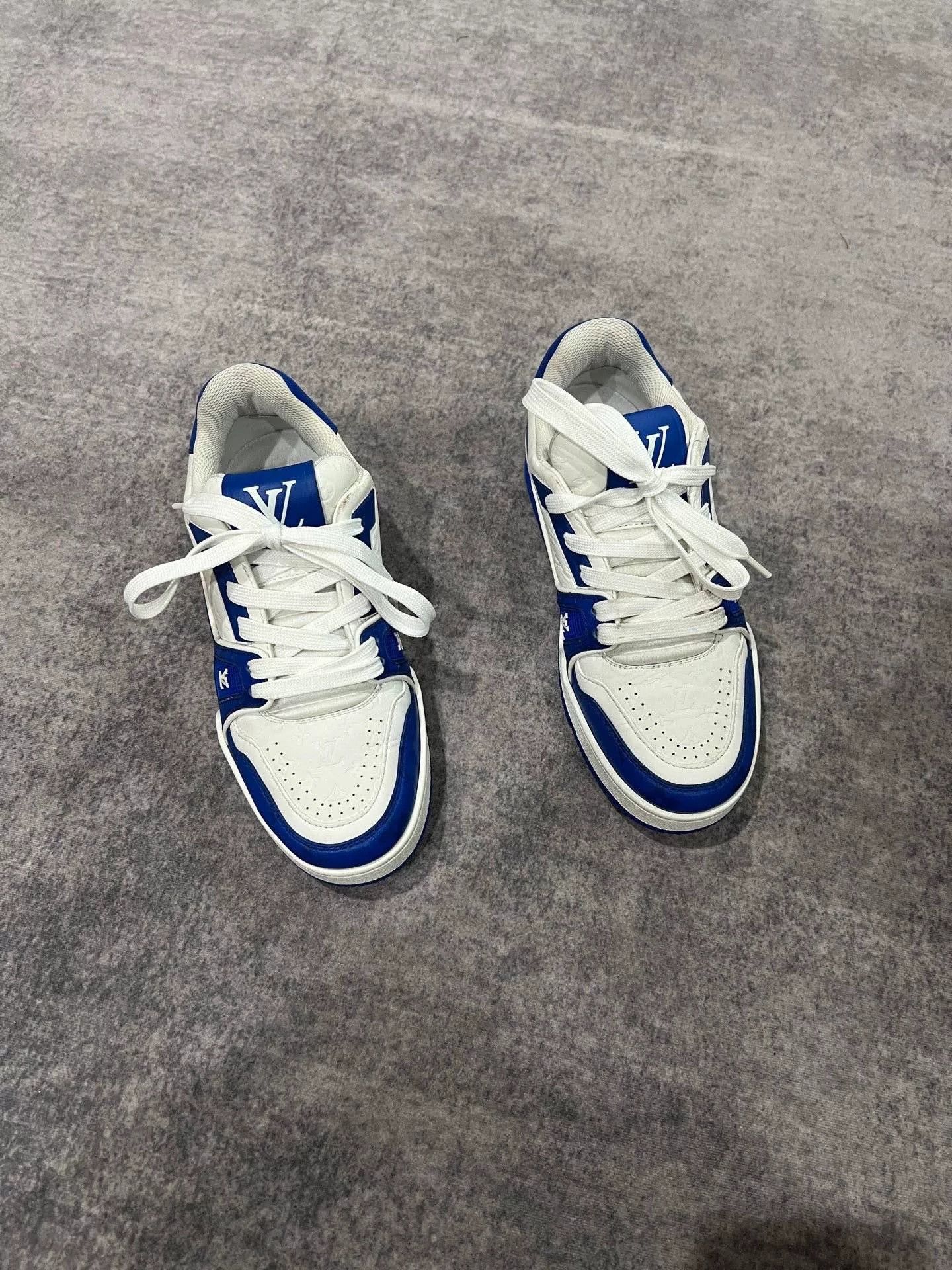 Louis Vuitton Louis Vuitton Monogram Trainer Sneakers Size US M / EU 48-50 / 2 - 2 Thumbnail