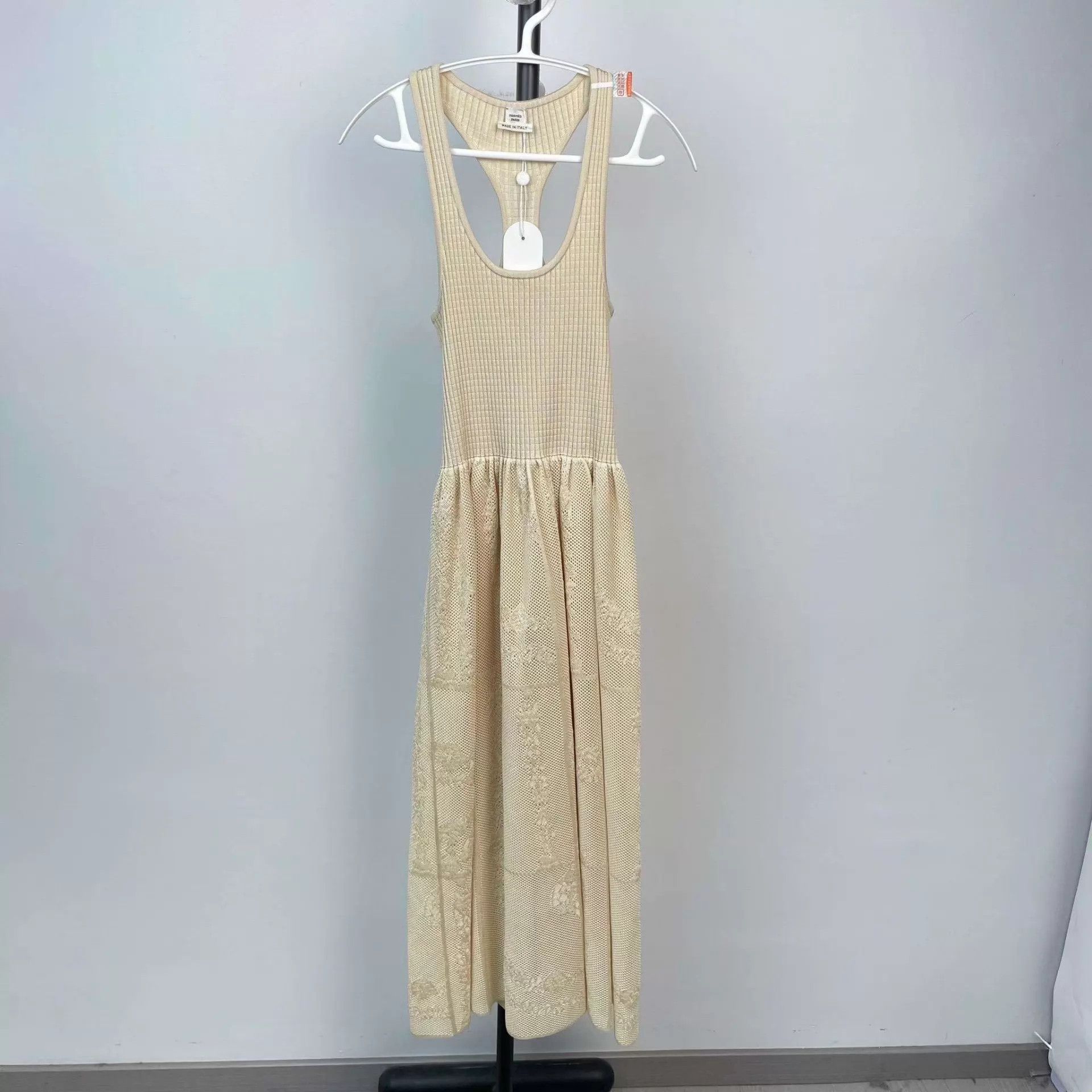 Hermes Hermès knit vest dress beige 38 95 New Size S / US 4 / IT 40 - 1 Thumbnail