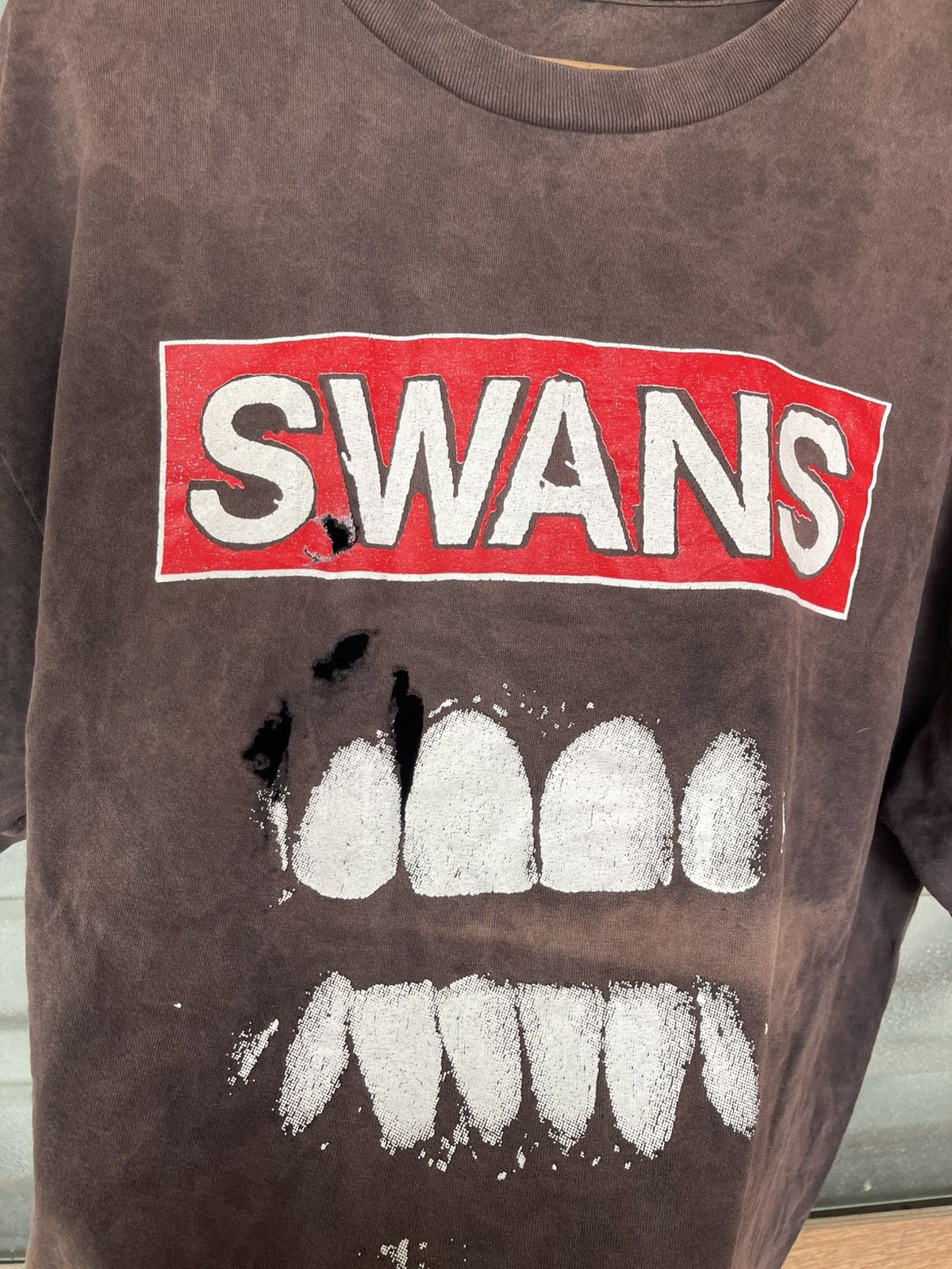 Vintage Thrashed Vintage 90's Swans Filth Punk Band Faded Tee Size US L / EU 52-54 / 3 - 8 Thumbnail