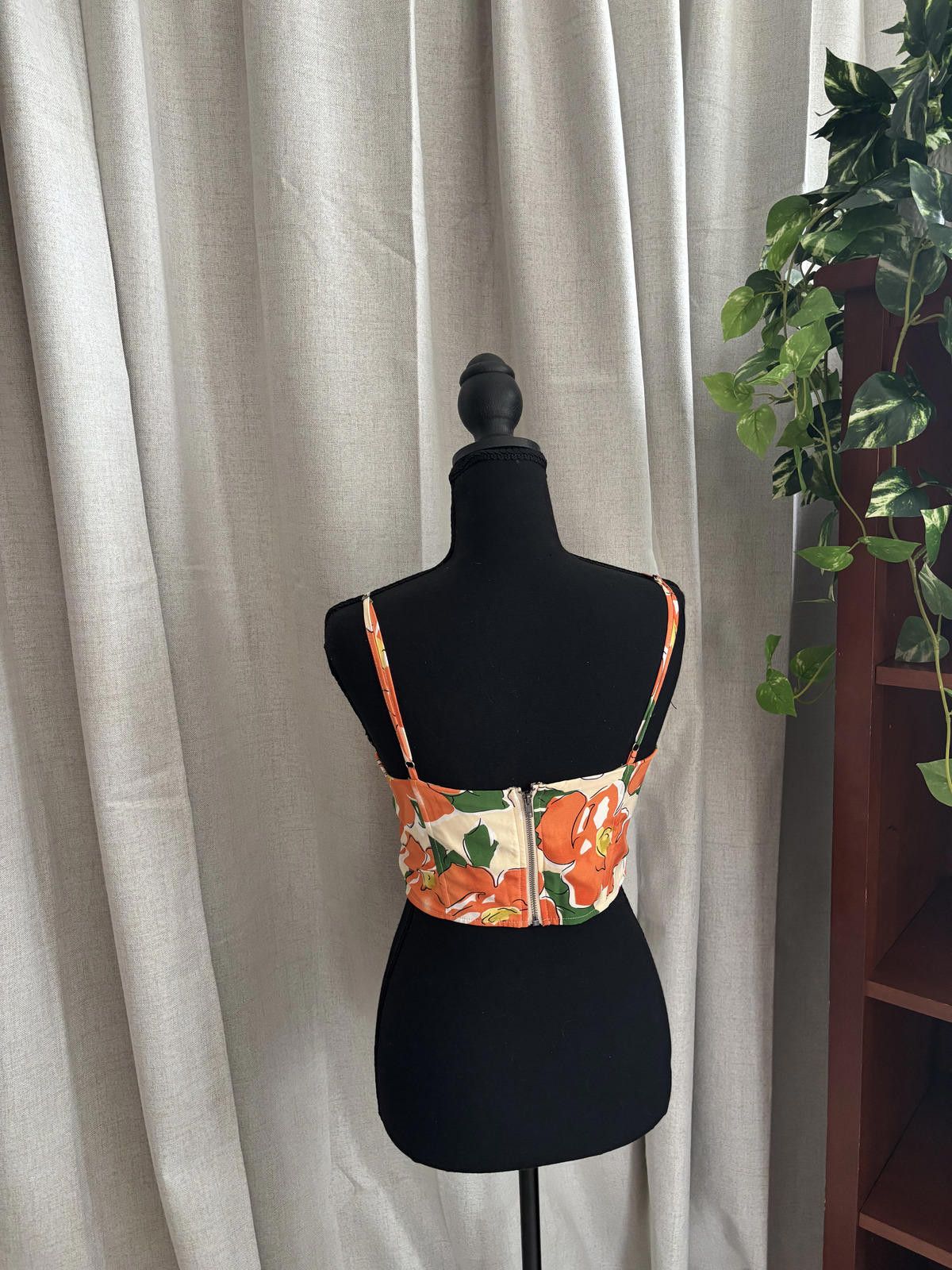 Other Boho Floral V-Neck Spaghetti Strap Crop Top Size S / US 4 / IT 40 - 3 Thumbnail