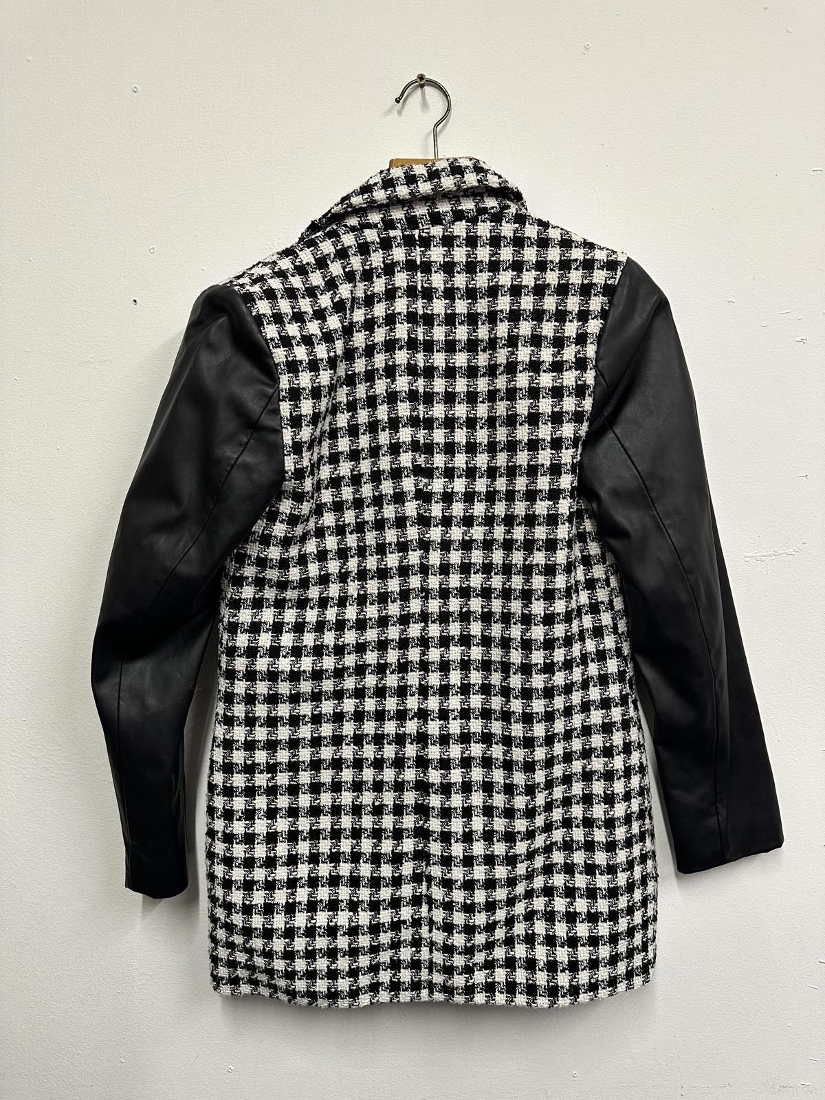 Other Stradivarius Women's Black and White Checkered Coat Size S / US 4 / IT 40 - 2 Thumbnail