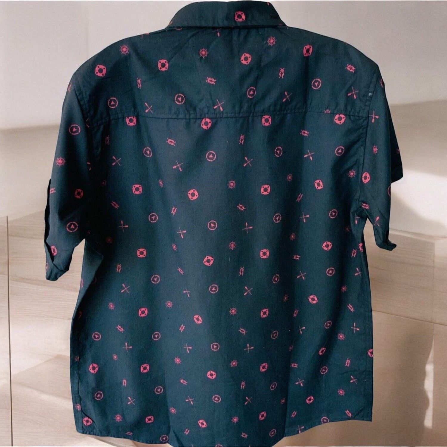 Designer Toku Mens Short Sleeve Shirt Button Down Medium Black Red Size US M / EU 48-50 / 2 - 4 Thumbnail