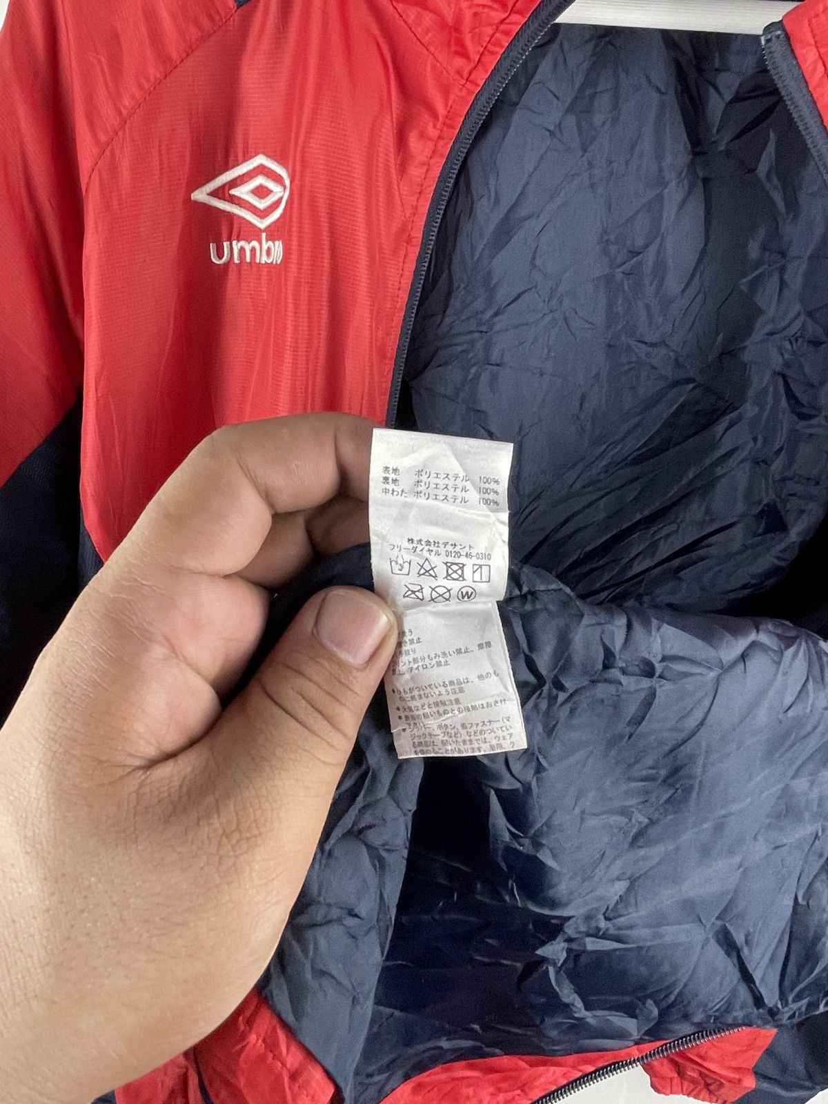 Umbro × Vintage Vintage🔥 Umbro Zip Track Light Jacket Casual Sportswear Size US L / EU 52-54 / 3 - 11 Thumbnail