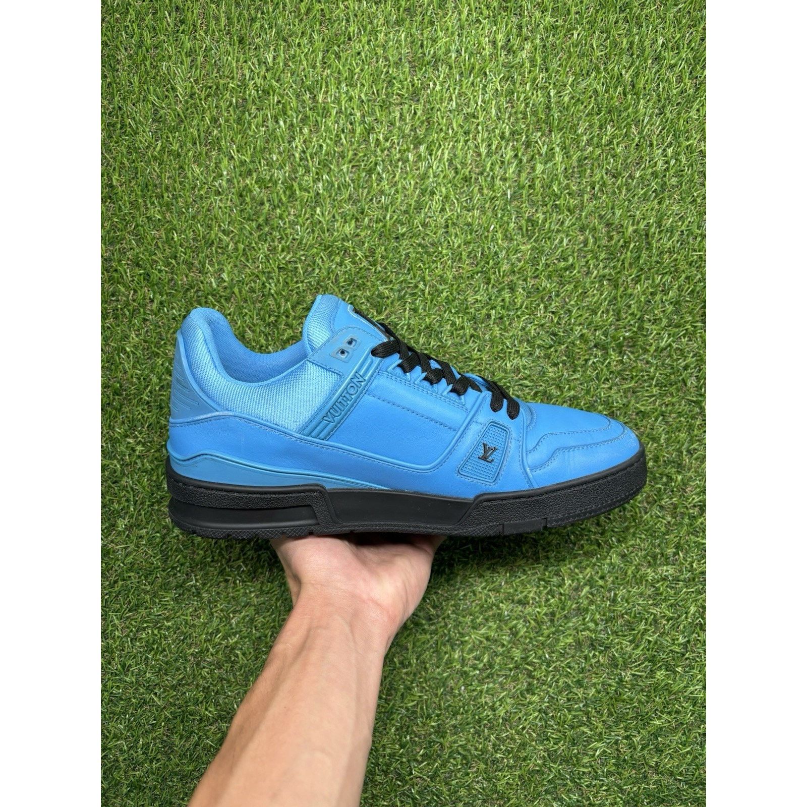 Louis Vuitton 8-8.5 US Louis Vuitton Trainer ' Blue Black ' | SUPER CLEAN! Size US 8 / EU 41 - 11 Thumbnail