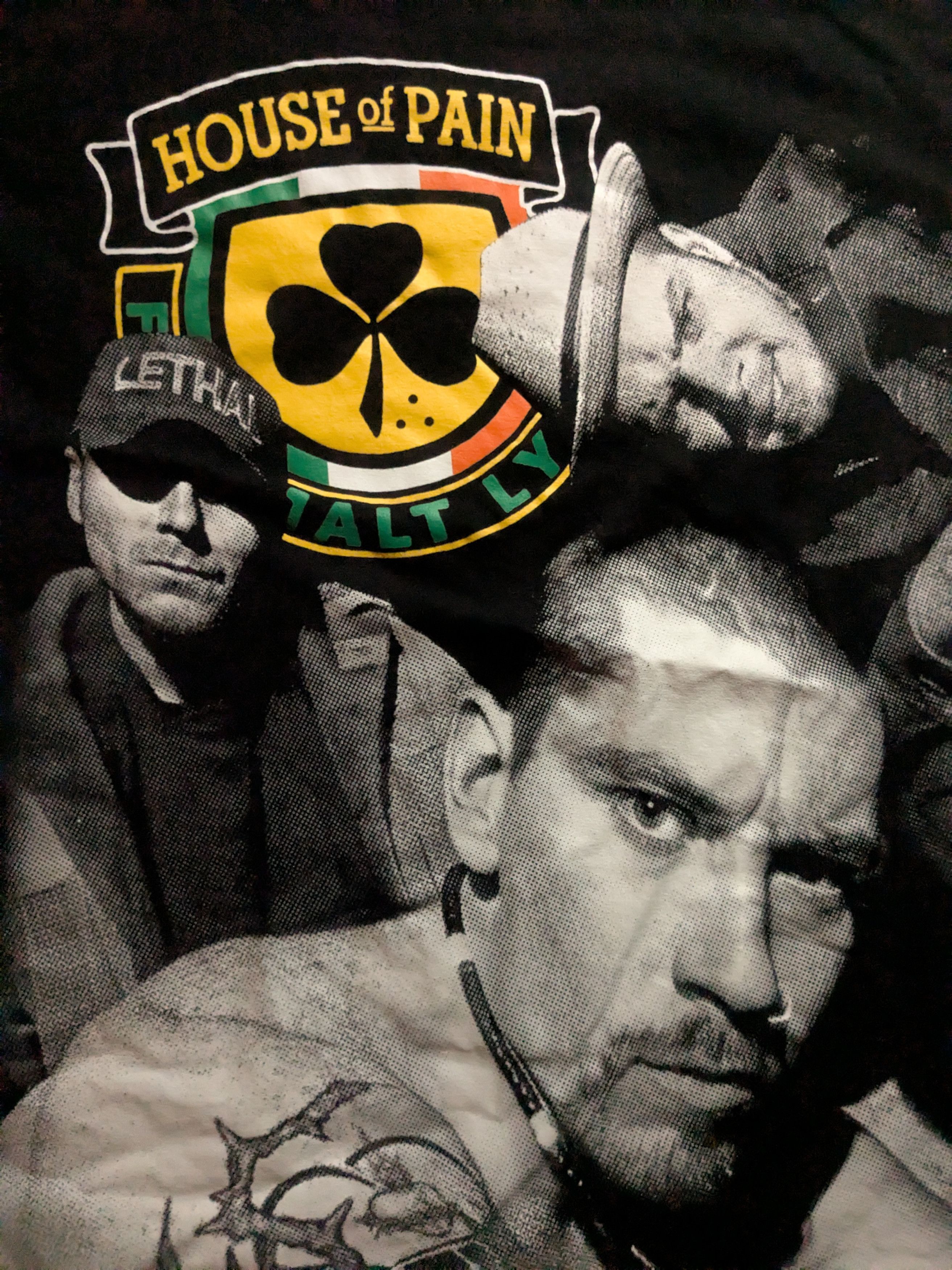 Vintage House of pain album tshirt Size US S / EU 44-46 / 1 - 3 Thumbnail