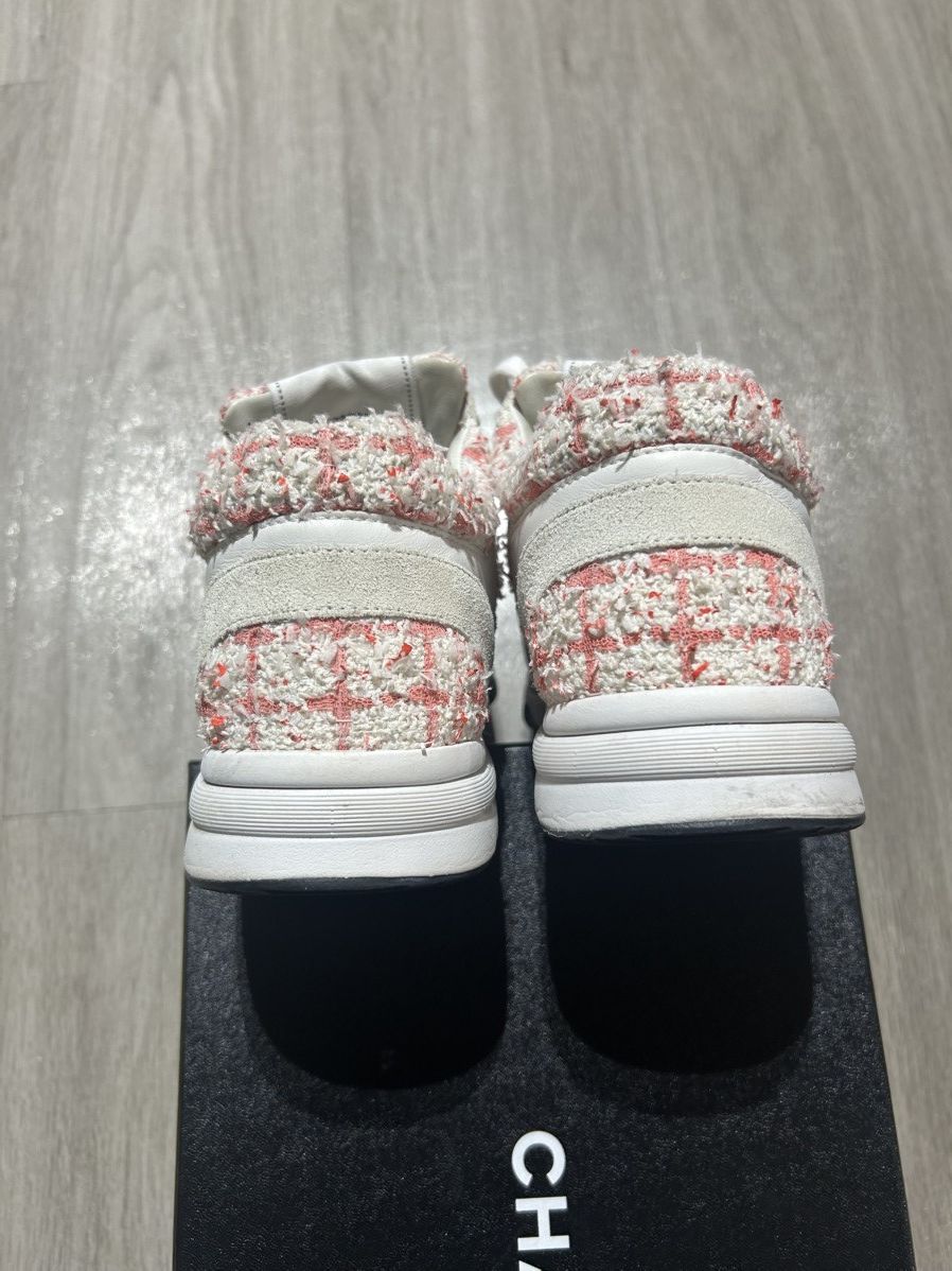 Chanel Chanel trainer CC logo low knit ecru pink white Size US 8 / EU 41 - 3 Thumbnail