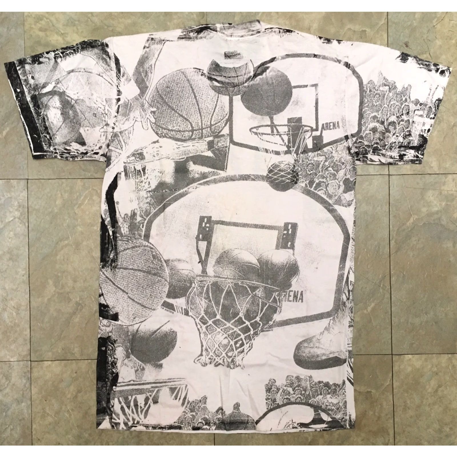 NBA VINTAGE Portland Trail Blazers All Over Print Tee Jostens USA Small NBA AOP Shirt Mens White 90s Basketball Graphic Tee Size 36R - 3 Thumbnail