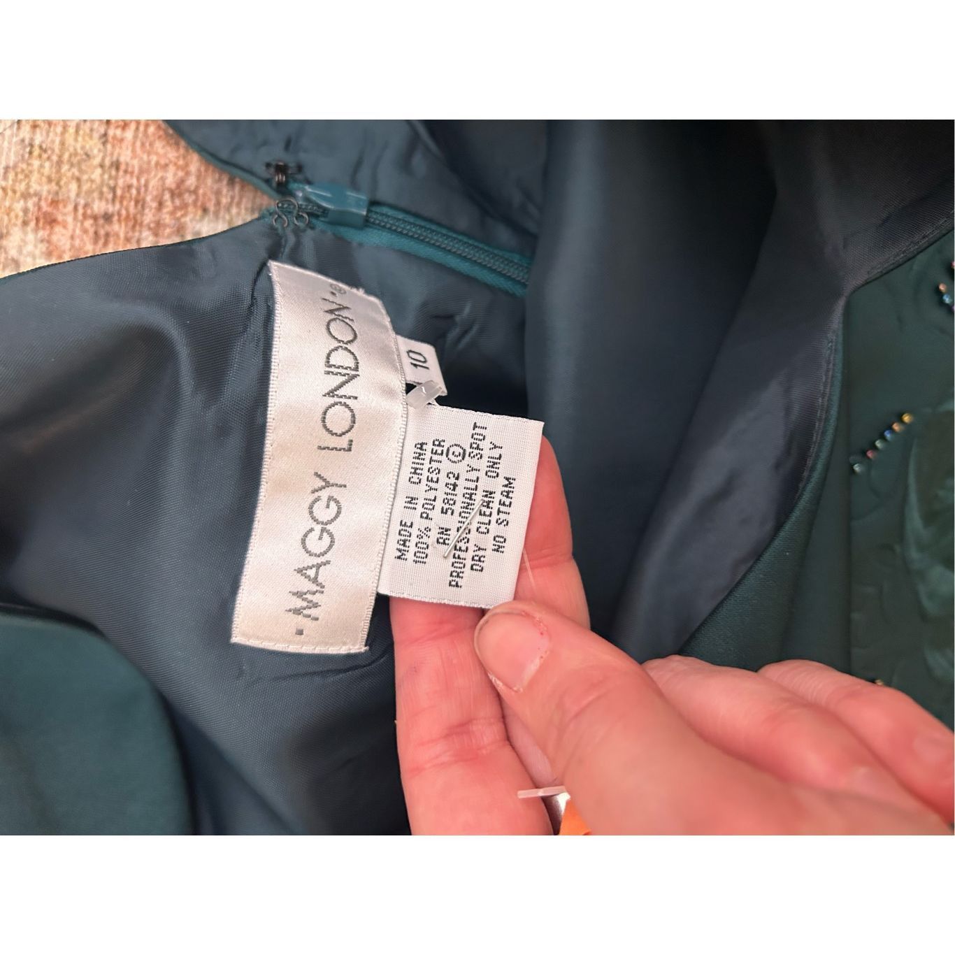 Other Maggy London Emerald Green Midi Satin Jeweled Detailing Dres Size L / US 10 / IT 46 - 13 Thumbnail