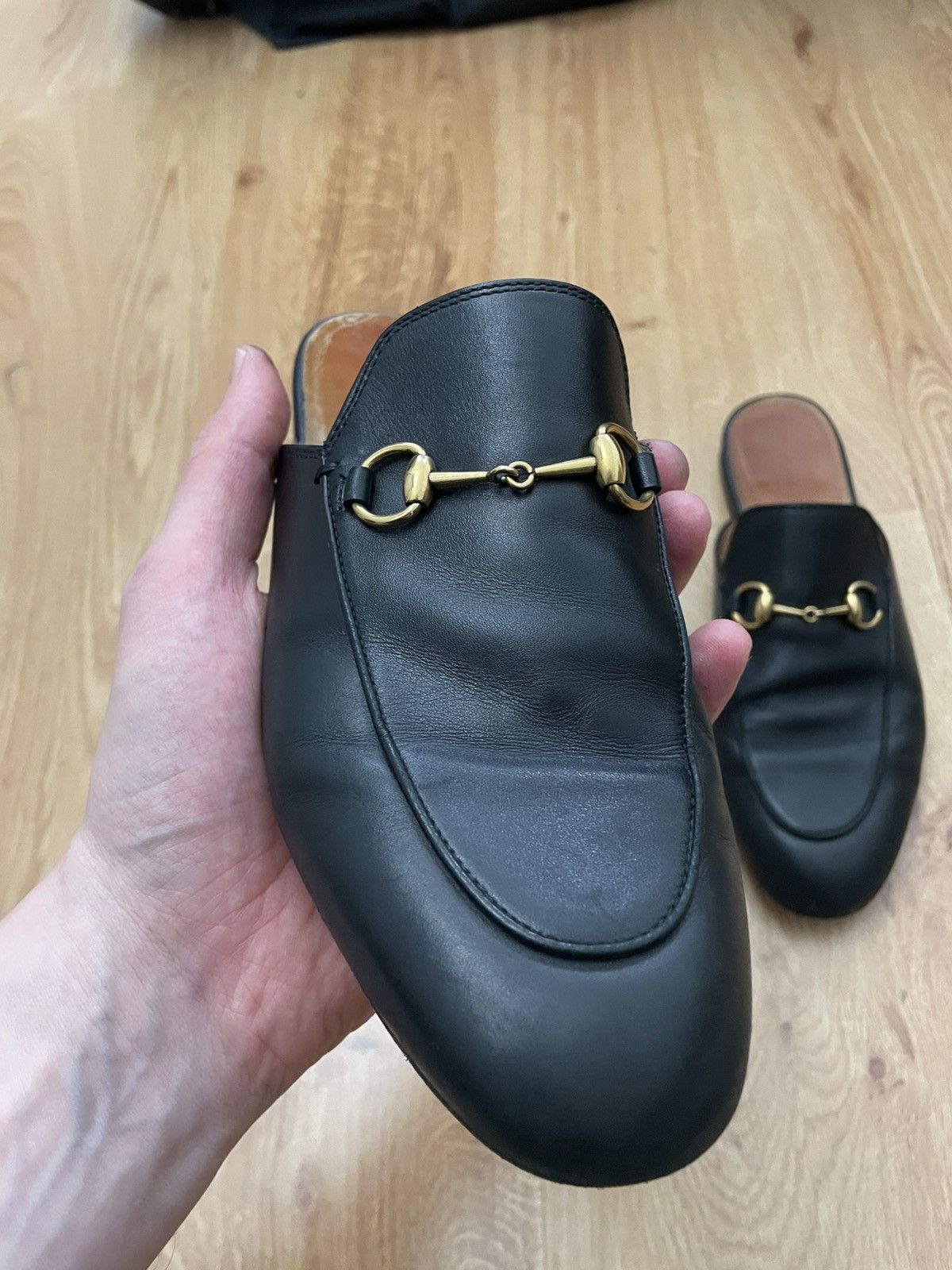 Gucci Gucci horsebite slides Size US 8.5 / IT 38.5 - 6 Thumbnail