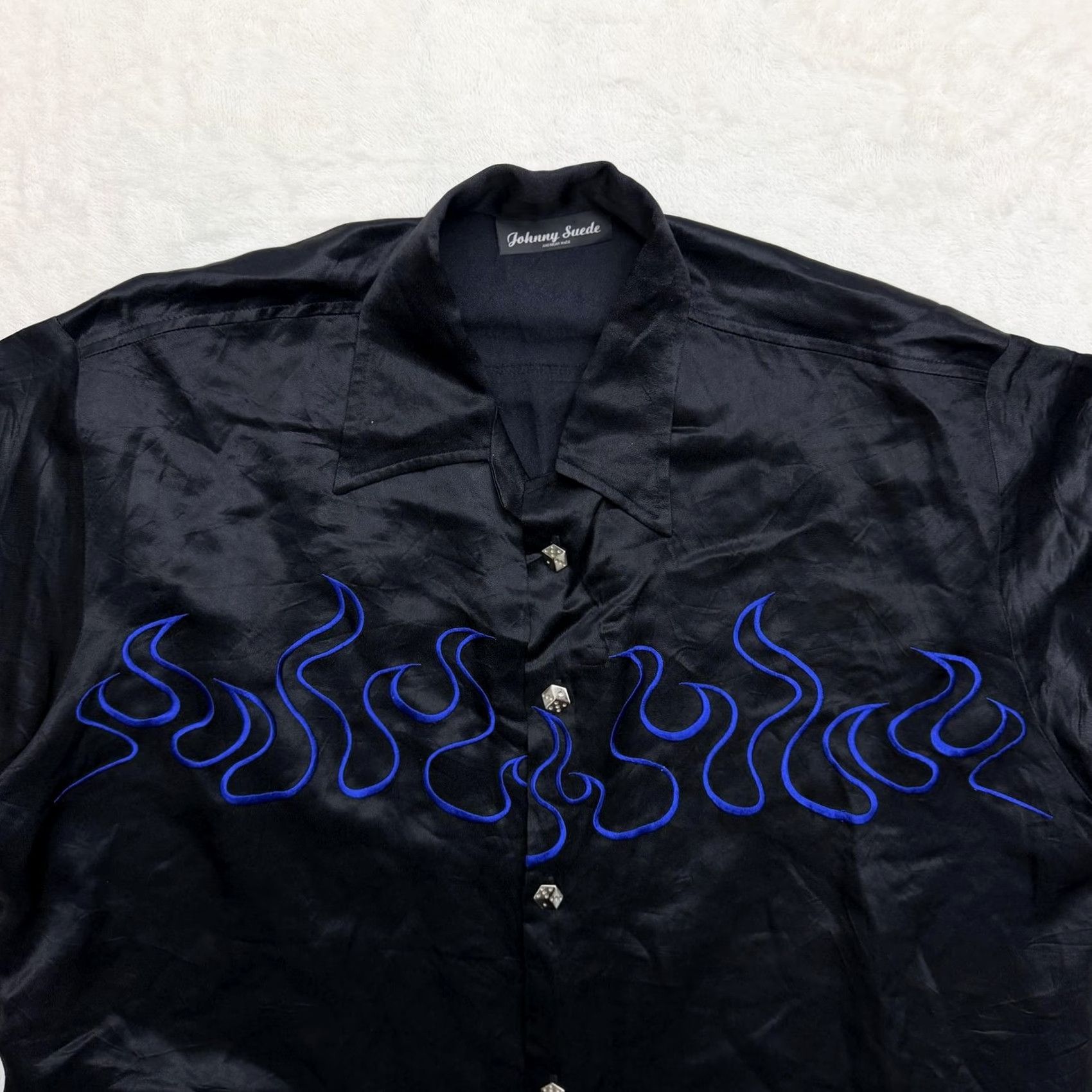 Vintage Johnny Suede Shirt Mens 2XL Black Satin Flame Embroidered Rock USA Button Up Size US XXL / EU 58 / 5 - 2 Thumbnail