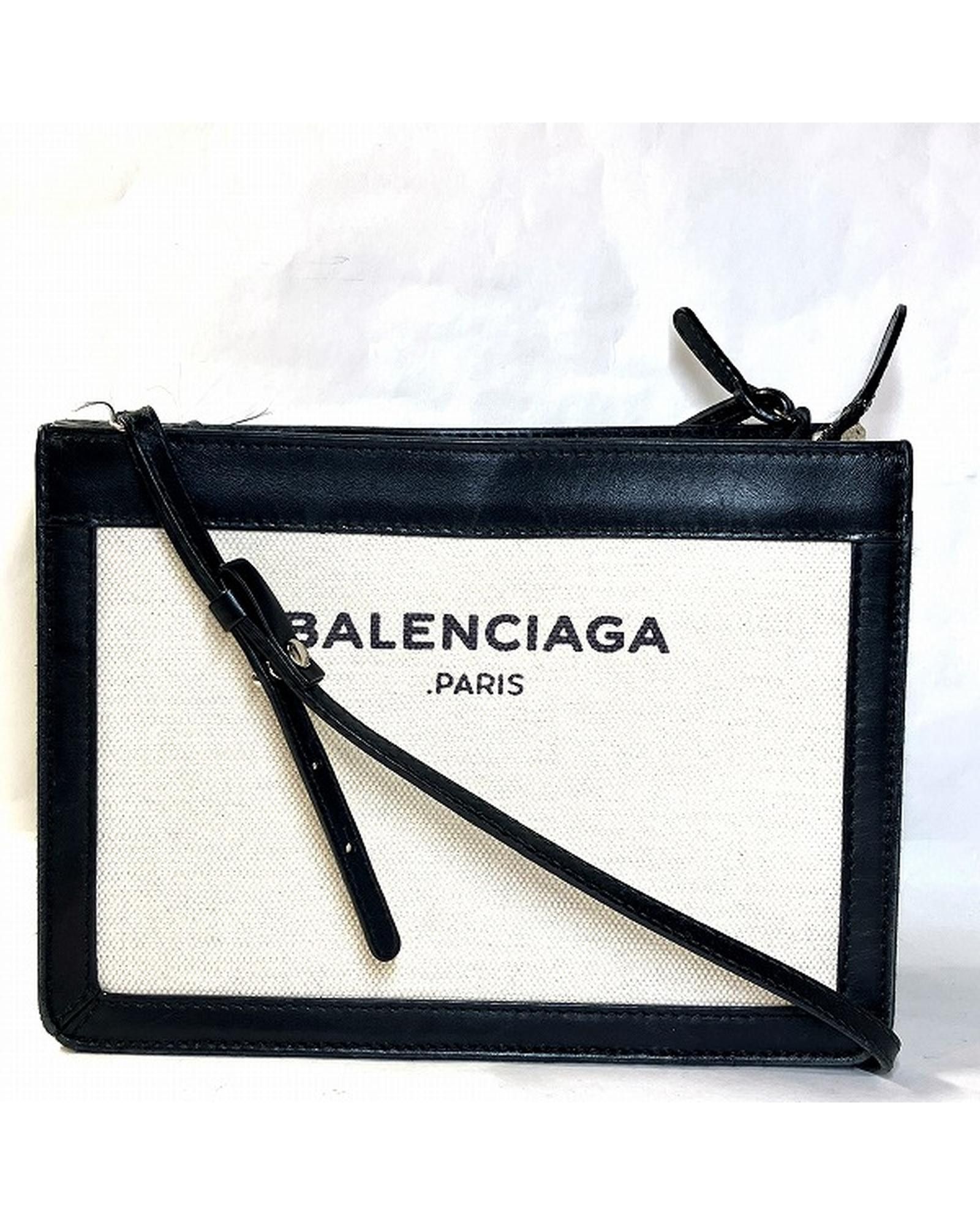 image of Balenciaga Navy Crossbody Bag In Excellent Condition in Black, Women's