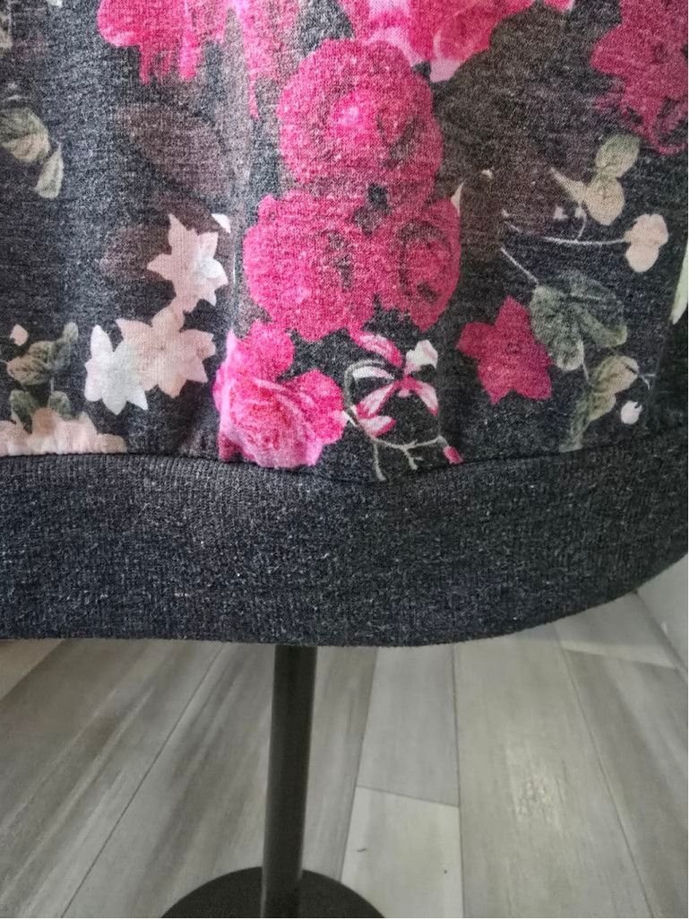 Torrid Torrid Floral Print Off The Shoulder Top 2x Gray and Pinks Size XXL / US 16-18 / IT 52-54 - 5 Thumbnail